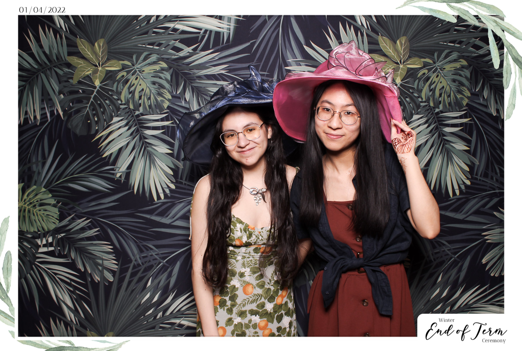 Winter End of Term Ceremony - Classic Open Booth | View more photos from the event at gallery.freshbooths.com/u/FreshBooths/Winter-End-of-Term-Ceremony-Classic-Open-Booth-0