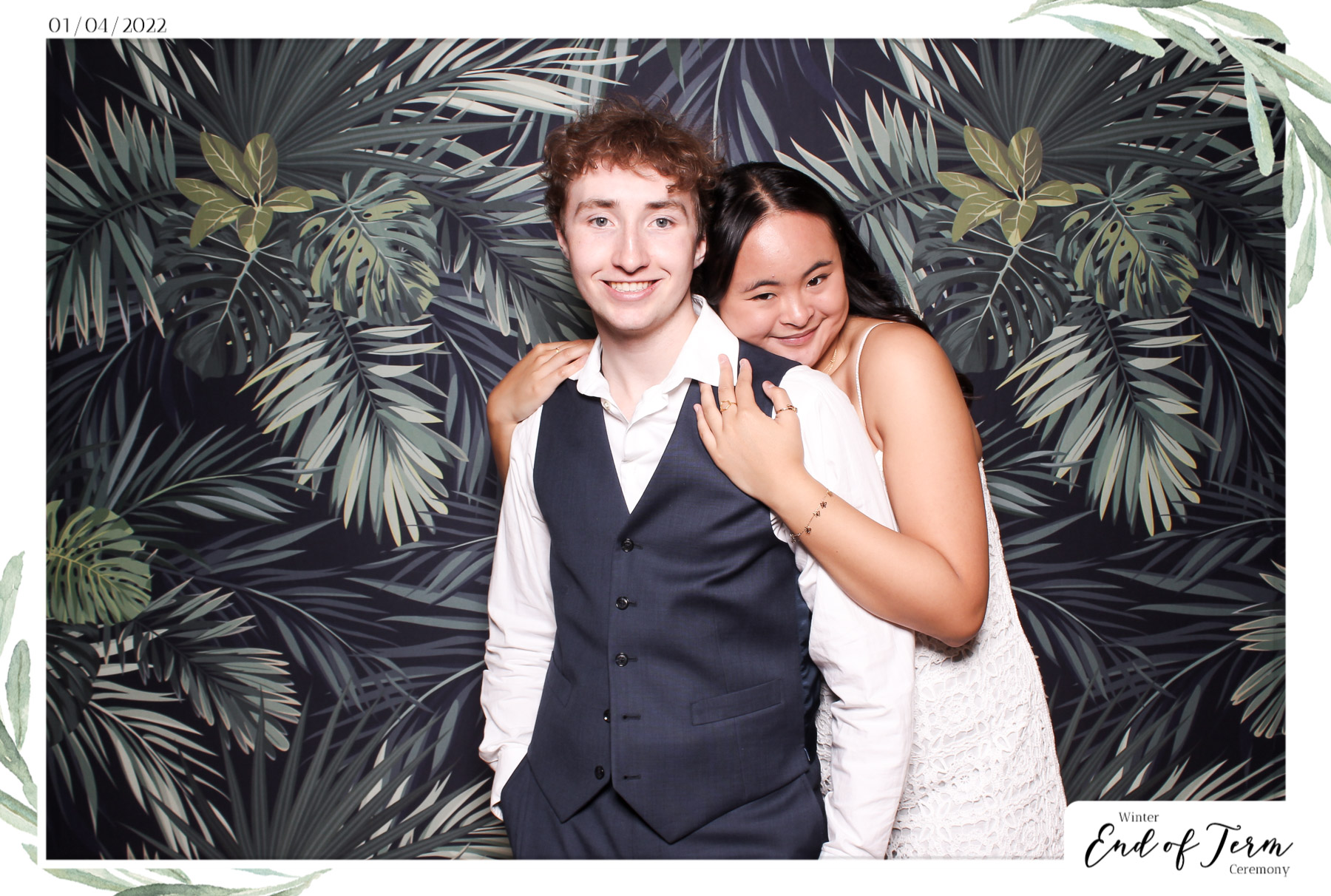 Winter End of Term Ceremony - Classic Open Booth | View more photos from the event at gallery.freshbooths.com/u/FreshBooths/Winter-End-of-Term-Ceremony-Classic-Open-Booth-0