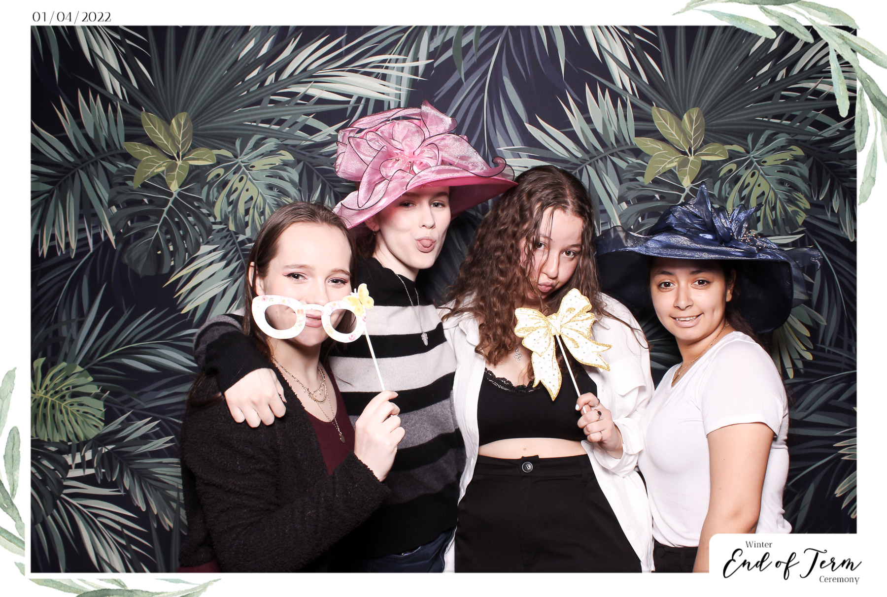 Winter End of Term Ceremony - Classic Open Booth | View more photos from the event at gallery.freshbooths.com/u/FreshBooths/Winter-End-of-Term-Ceremony-Classic-Open-Booth-0