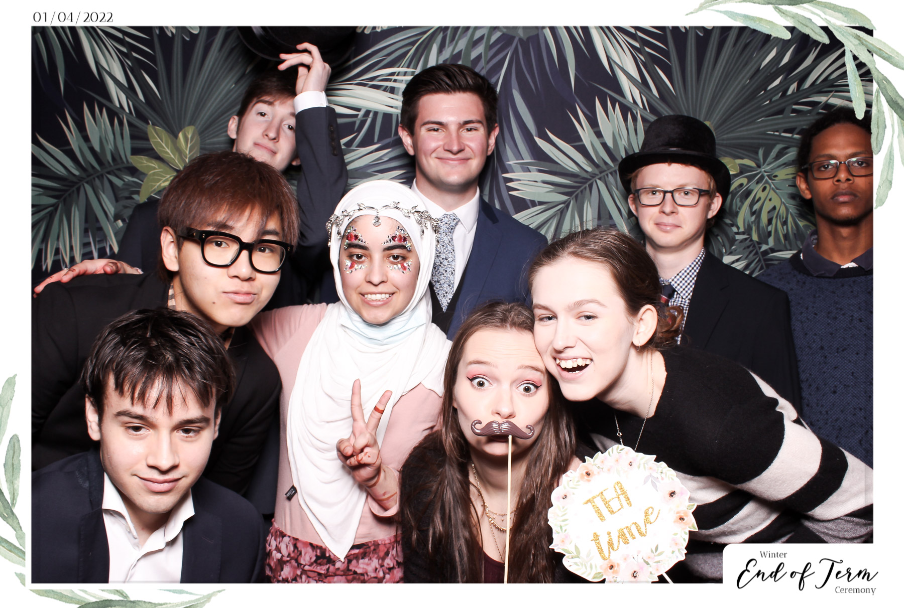 Winter End of Term Ceremony - Classic Open Booth | View more photos from the event at gallery.freshbooths.com/u/FreshBooths/Winter-End-of-Term-Ceremony-Classic-Open-Booth-0