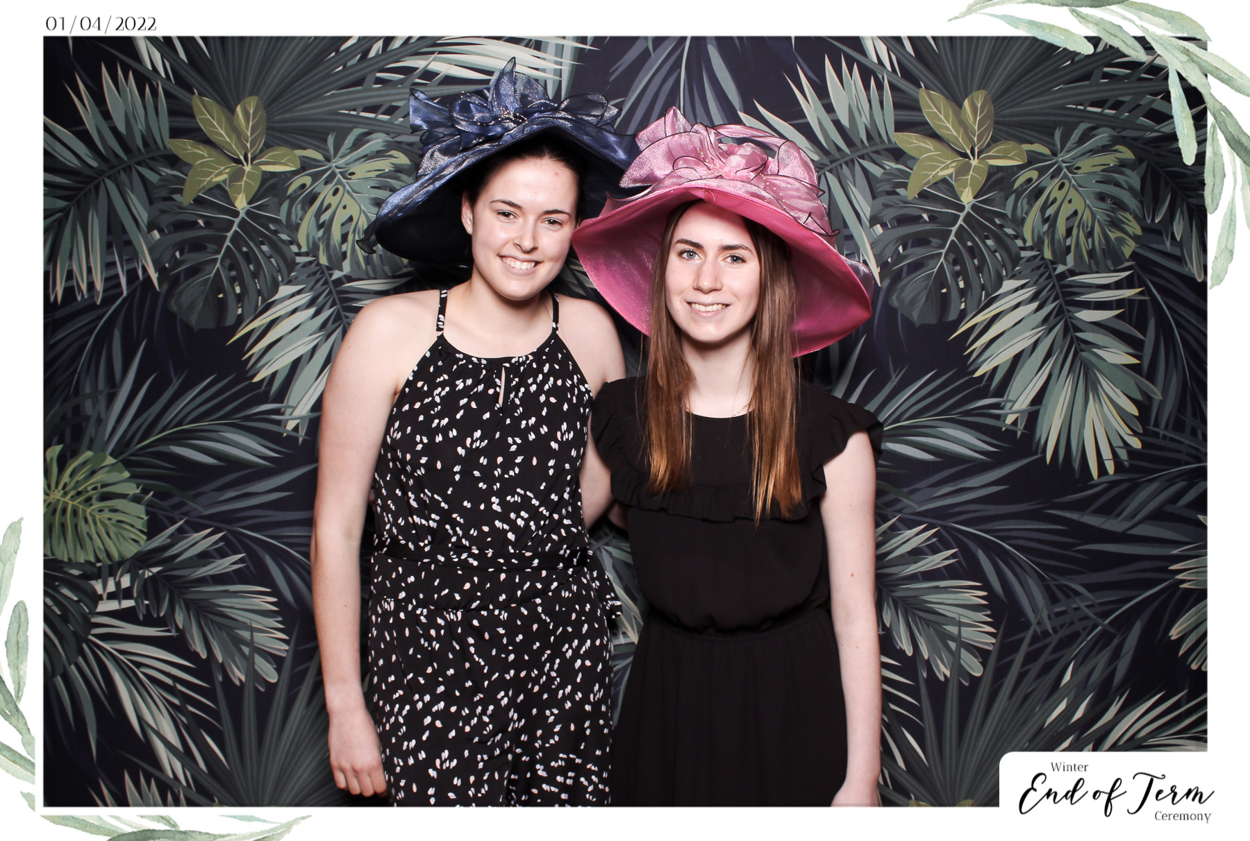 Winter End of Term Ceremony - Classic Open Booth | View more photos from the event at gallery.freshbooths.com/u/FreshBooths/Winter-End-of-Term-Ceremony-Classic-Open-Booth-0