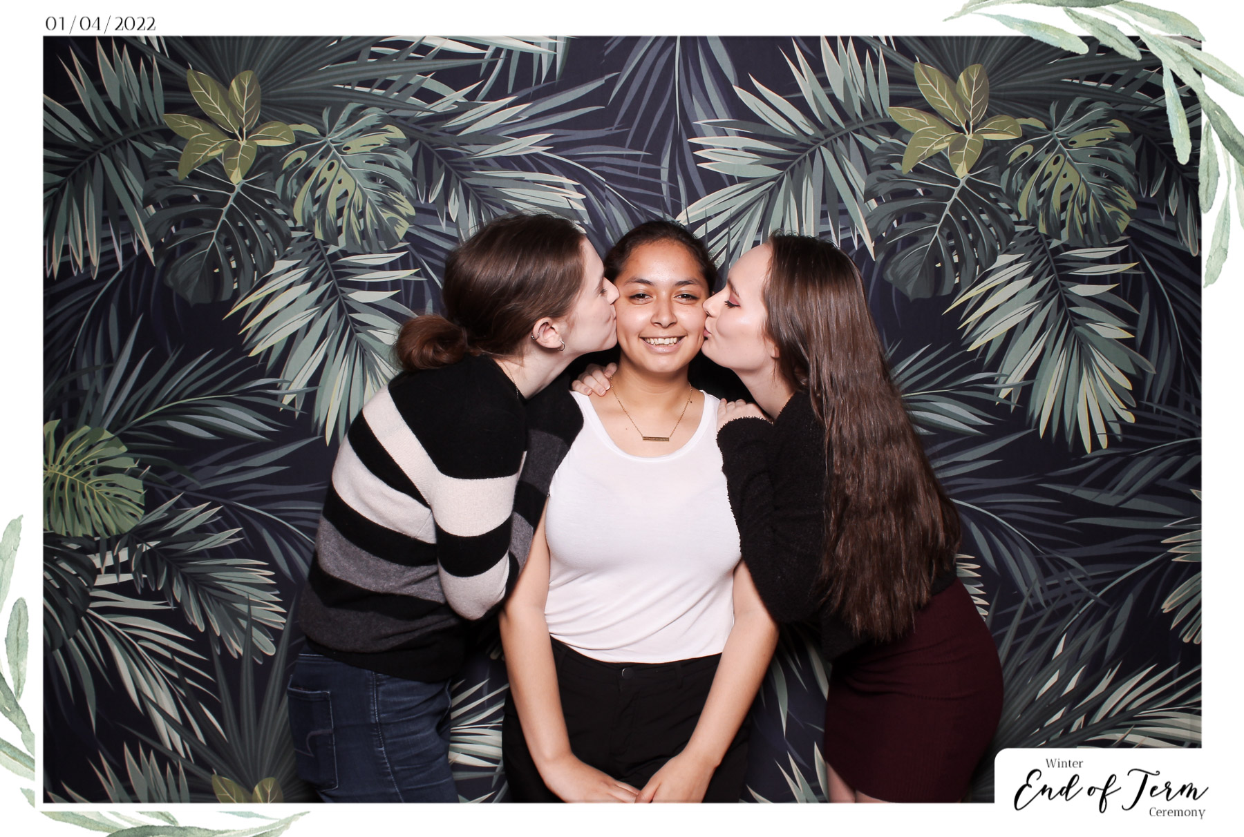 Winter End of Term Ceremony - Classic Open Booth | View more photos from the event at gallery.freshbooths.com/u/FreshBooths/Winter-End-of-Term-Ceremony-Classic-Open-Booth-0
