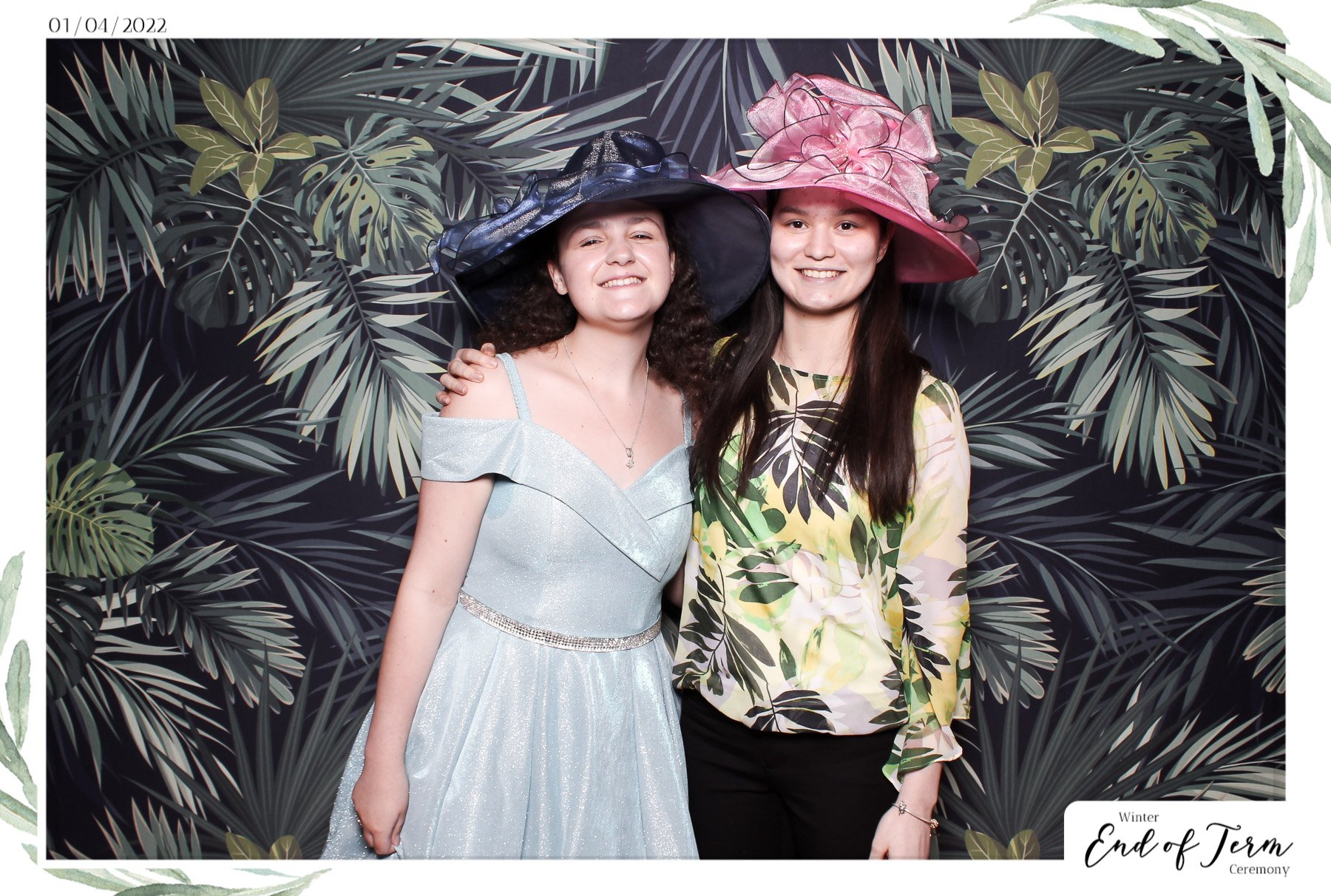 Winter End of Term Ceremony - Classic Open Booth | View more photos from the event at gallery.freshbooths.com/u/FreshBooths/Winter-End-of-Term-Ceremony-Classic-Open-Booth-0