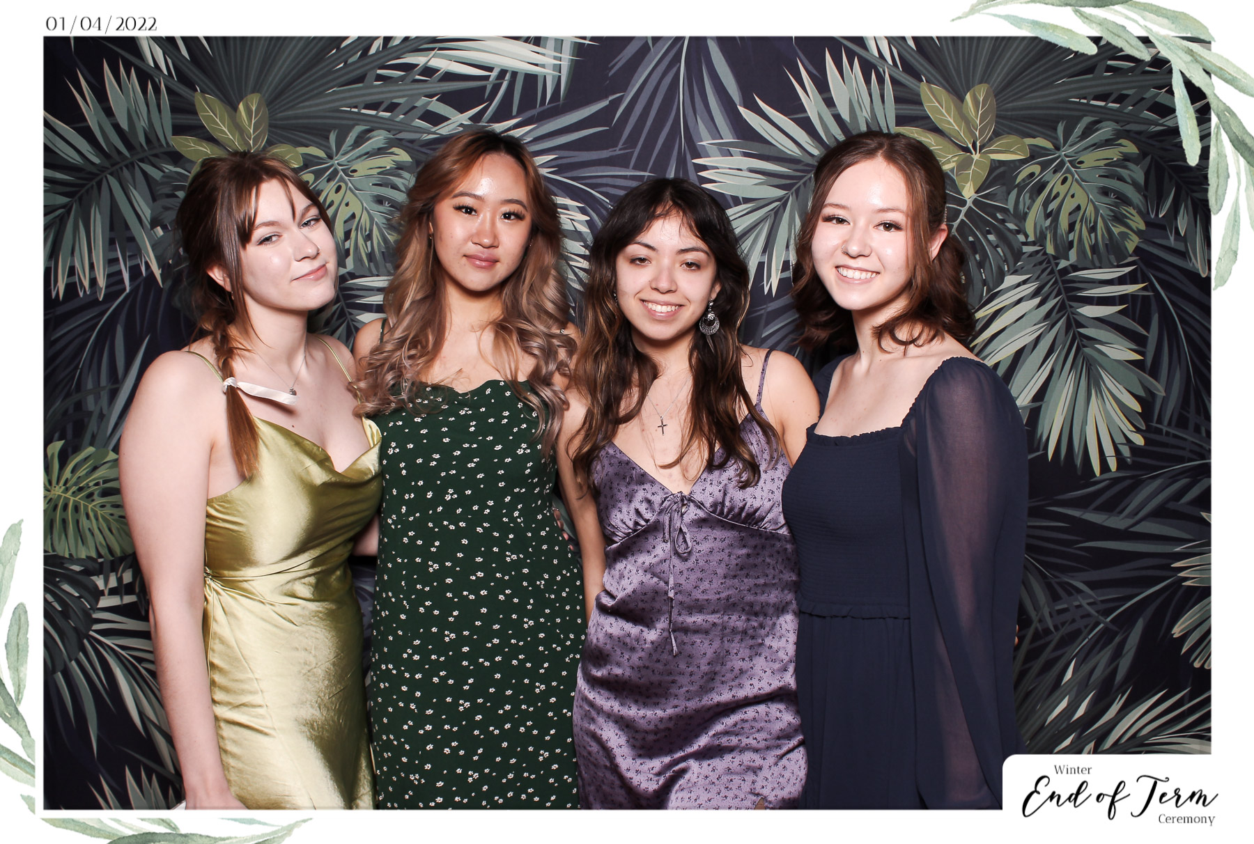 Winter End of Term Ceremony - Classic Open Booth | View more photos from the event at gallery.freshbooths.com/u/FreshBooths/Winter-End-of-Term-Ceremony-Classic-Open-Booth-0