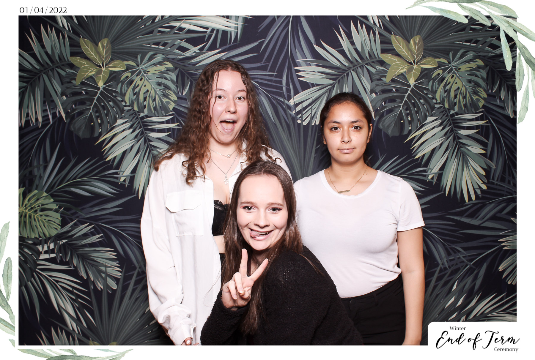 Winter End of Term Ceremony - Classic Open Booth | View more photos from the event at gallery.freshbooths.com/u/FreshBooths/Winter-End-of-Term-Ceremony-Classic-Open-Booth-0