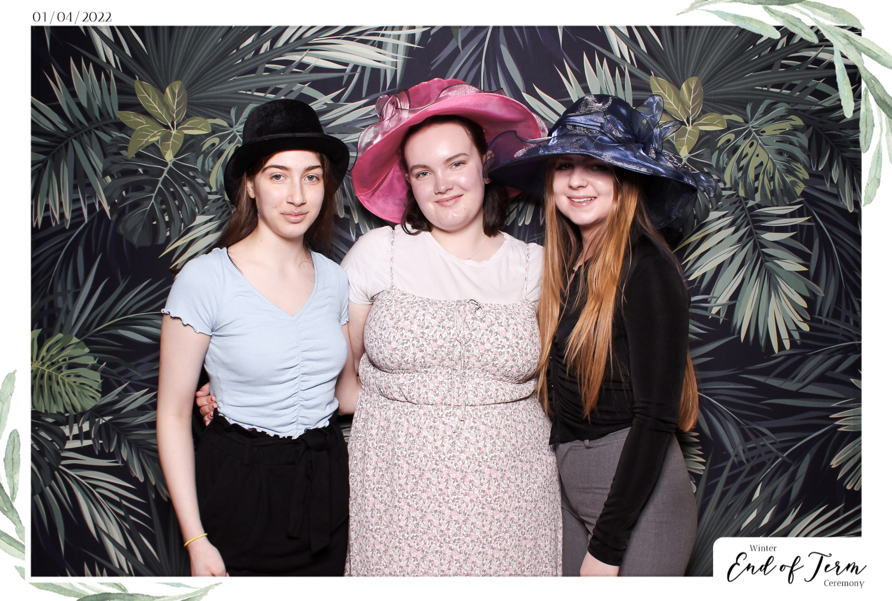 Winter End of Term Ceremony - Classic Open Booth | View more photos from the event at gallery.freshbooths.com/u/FreshBooths/Winter-End-of-Term-Ceremony-Classic-Open-Booth-0