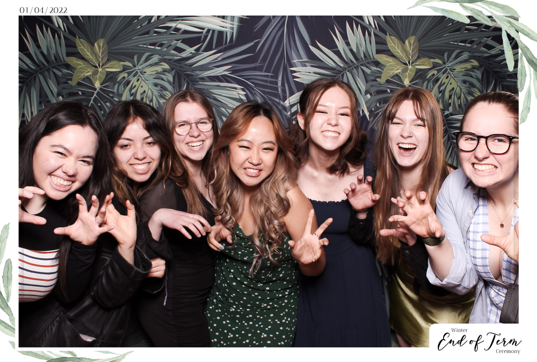 Winter End of Term Ceremony - Classic Open Booth | View more photos from the event at gallery.freshbooths.com/u/FreshBooths/Winter-End-of-Term-Ceremony-Classic-Open-Booth-0