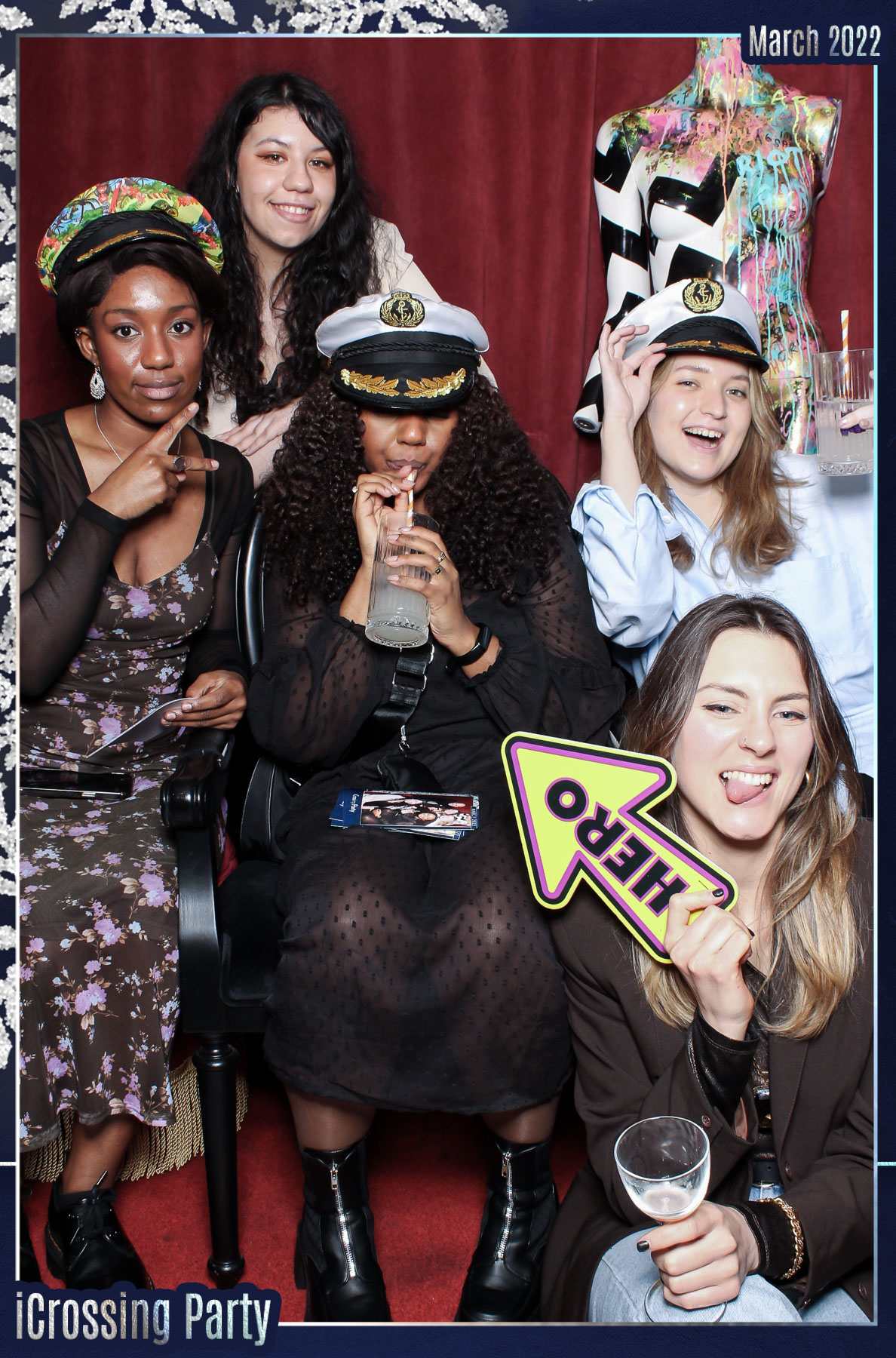 iCrossing Party - Mrs Riot | View more photos from the event at gallery.freshbooths.com/u/FreshBooths/iCrossing-Party-Mrs-Riot