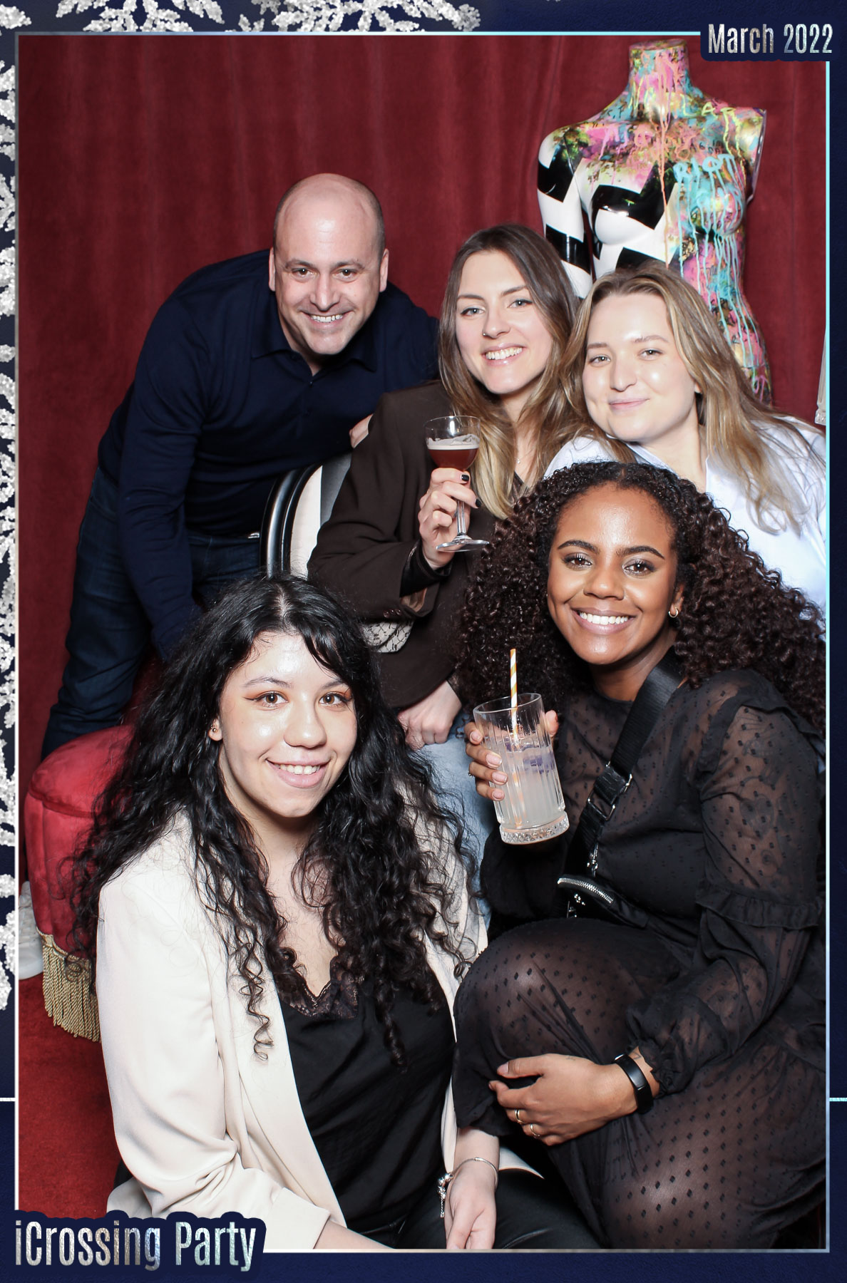 iCrossing Party - Mrs Riot | View more photos from the event at gallery.freshbooths.com/u/FreshBooths/iCrossing-Party-Mrs-Riot