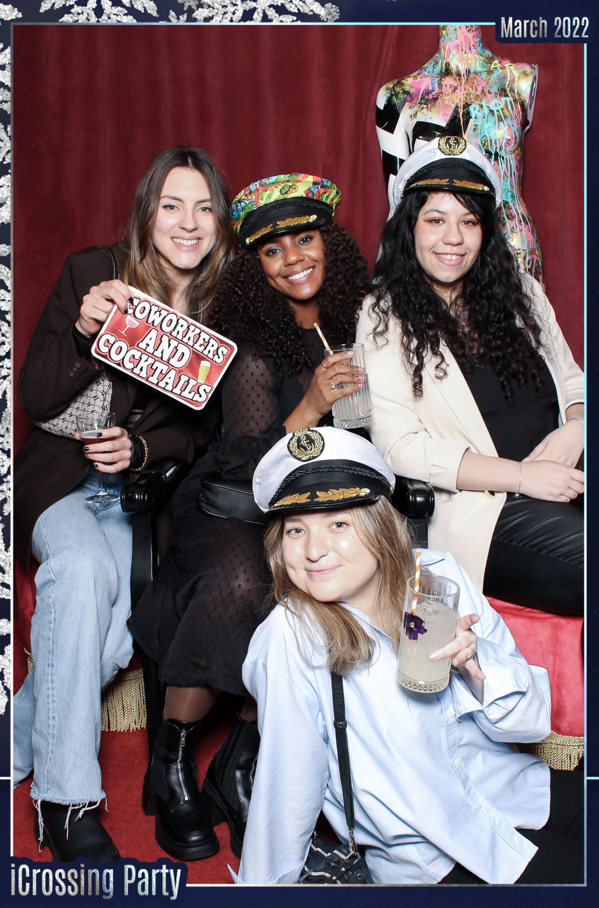 iCrossing Party - Mrs Riot | View more photos from the event at gallery.freshbooths.com/u/FreshBooths/iCrossing-Party-Mrs-Riot