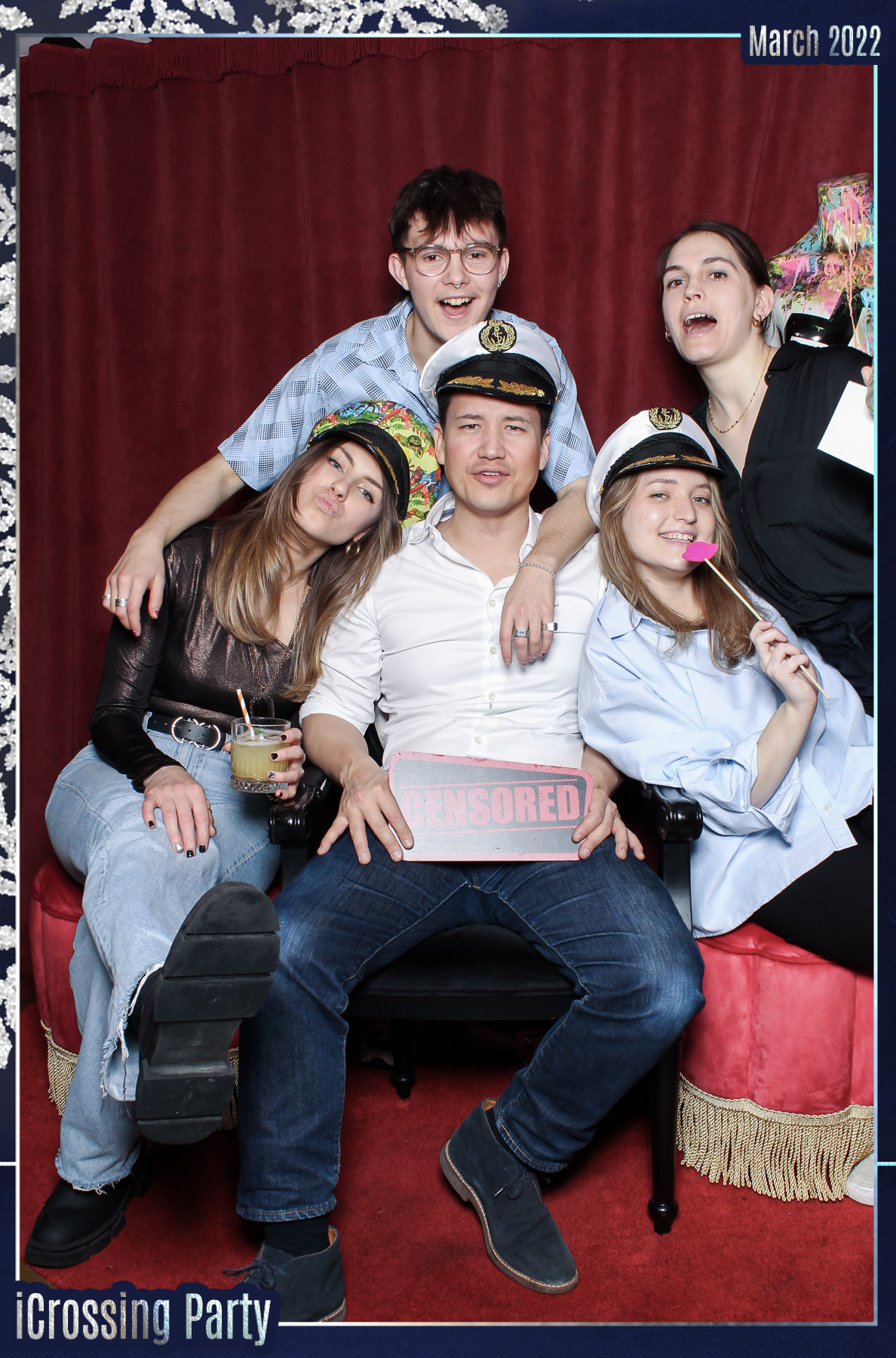 iCrossing Party - Mrs Riot | View more photos from the event at gallery.freshbooths.com/u/FreshBooths/iCrossing-Party-Mrs-Riot