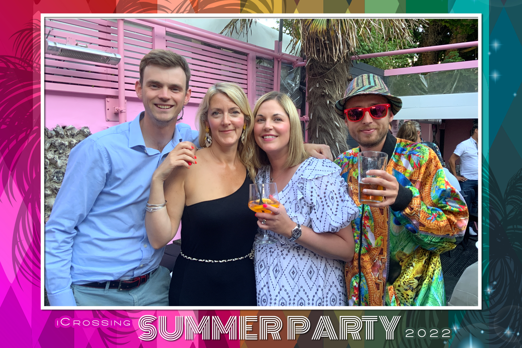 iCrossing Summer Party 2022 | View more photos from the event at gallery.freshbooths.com/u/FreshBooths/iCrossing-Summer-Party-2022