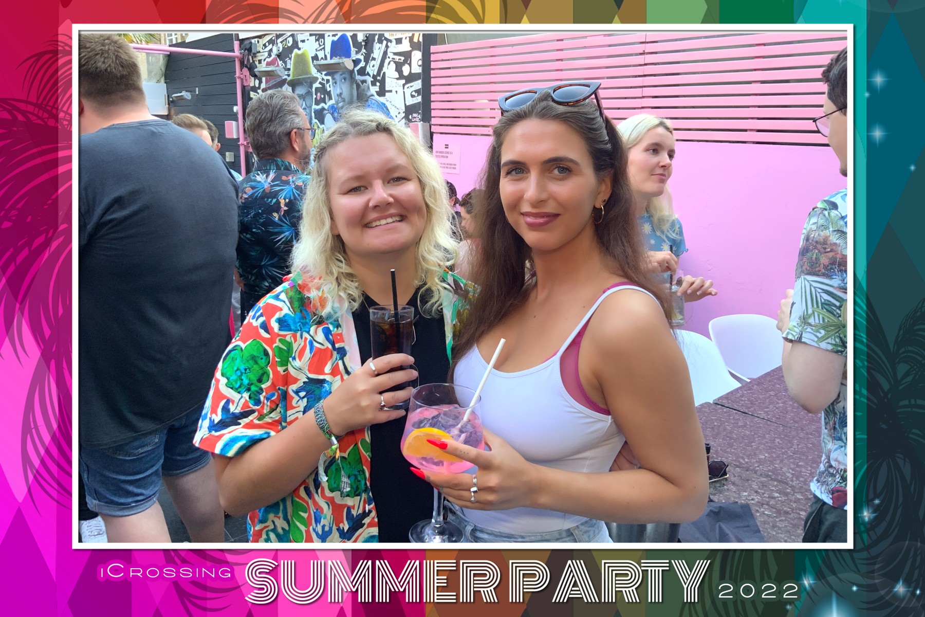 iCrossing Summer Party 2022 | View more photos from the event at gallery.freshbooths.com/u/FreshBooths/iCrossing-Summer-Party-2022