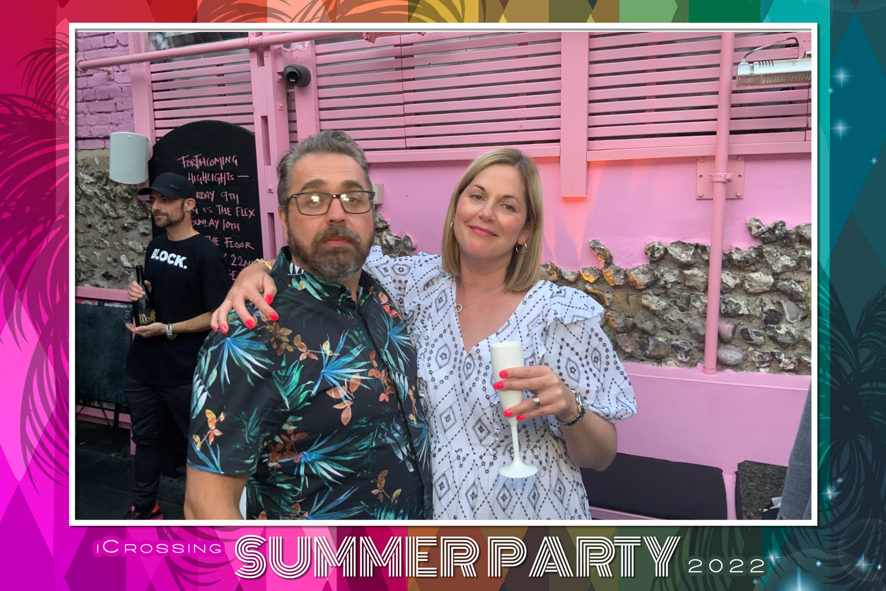 iCrossing Summer Party 2022 | View more photos from the event at gallery.freshbooths.com/u/FreshBooths/iCrossing-Summer-Party-2022