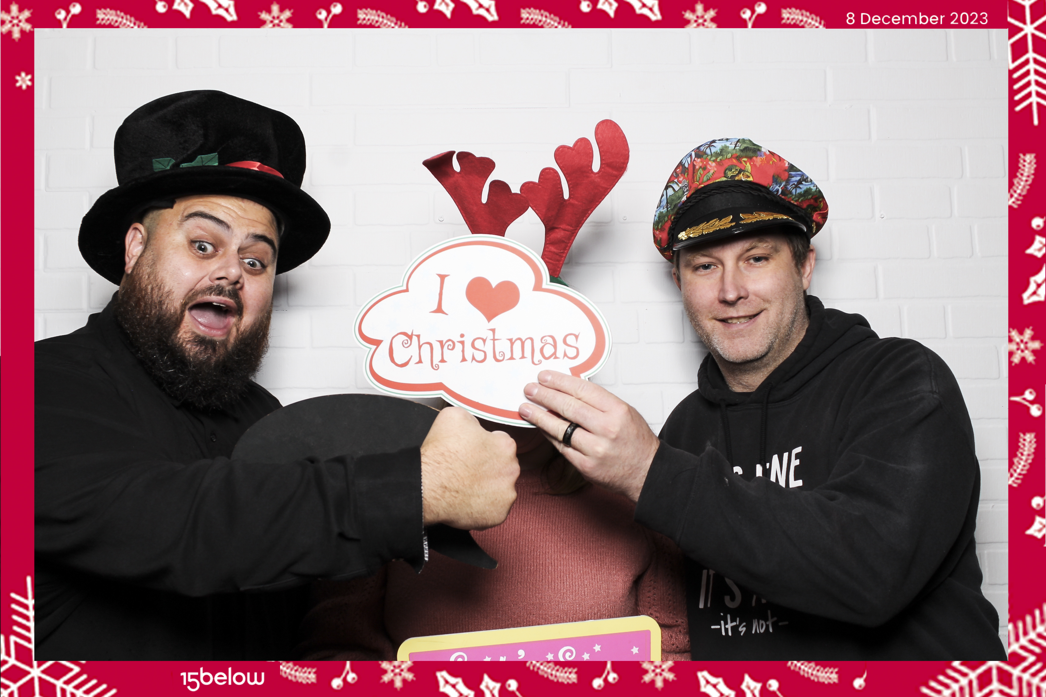 15 Below Christmas Party 2023 | View more photos from the event at gallery.freshbooths.com/u/FreshBooths/15-Below-Christmas-Party-2023