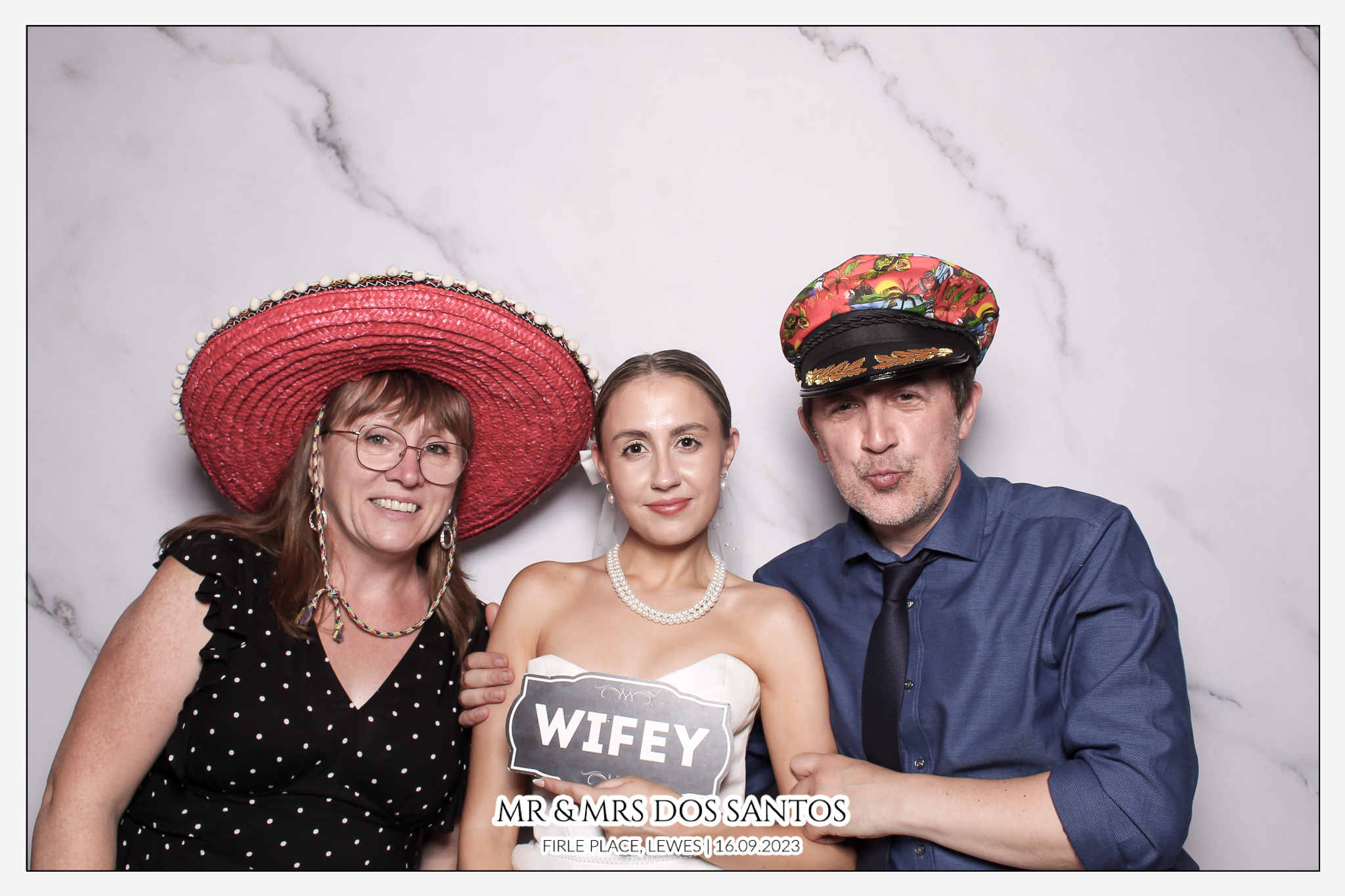 Ben & Chloe Wedding - Classic Open Booth | View more photos from the event at gallery.freshbooths.com/u/FreshBooths/Ben-Chloe-Wedding-Classic-Open-Booth