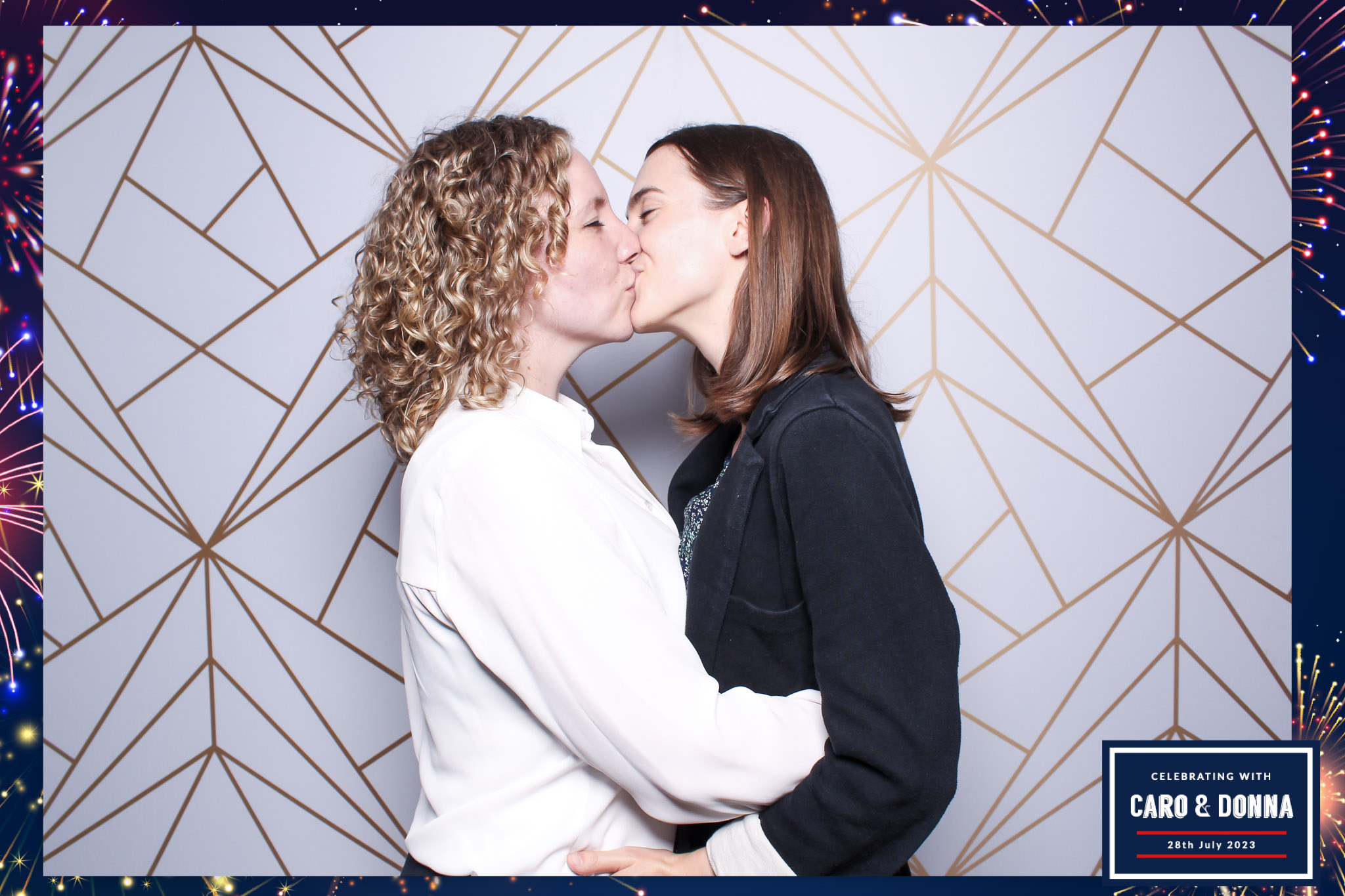 Caro & Donna - Classic Open Booth | View more photos from the event at gallery.freshbooths.com/u/FreshBooths/Caro-Donna-Classic-Open-Booth