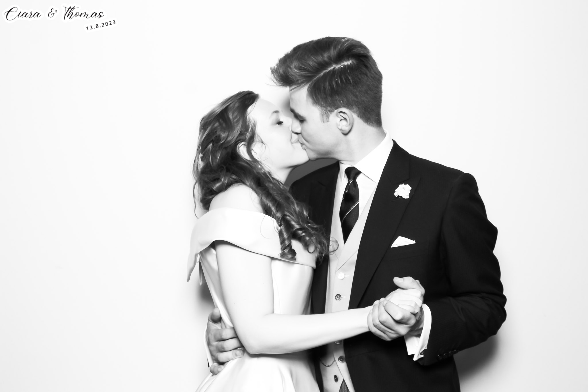 Ciara & Thomas - Classic Open Booth | View more photos from the event at gallery.freshbooths.com/u/FreshBooths/Ciara-Thomas-Classic-Open-Booth