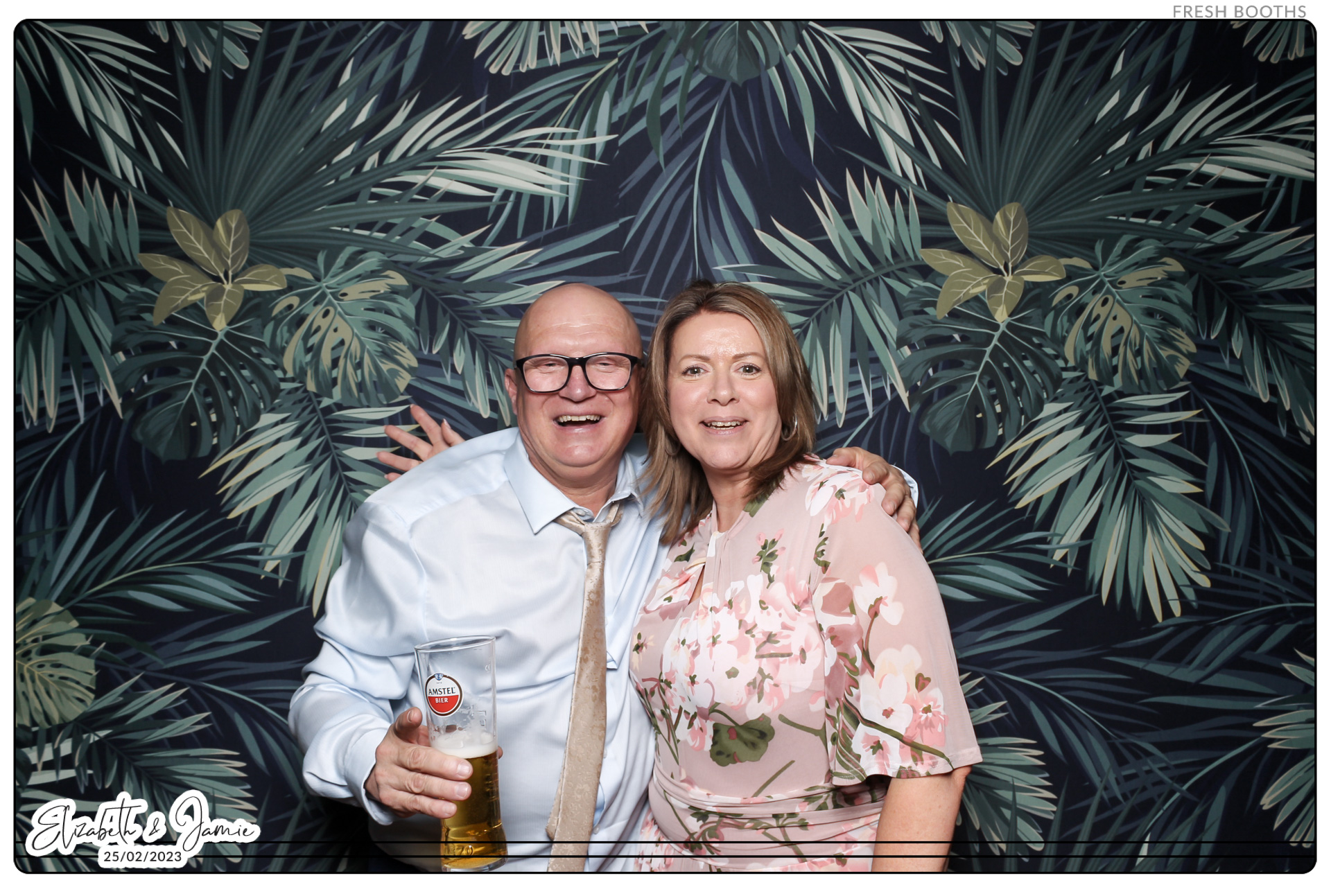 Elizabeth & Jamie - Classic Open Booth | View more photos from the event at gallery.freshbooths.com/u/FreshBooths/Elizabeth-Jamie-Classic-Open-Booth