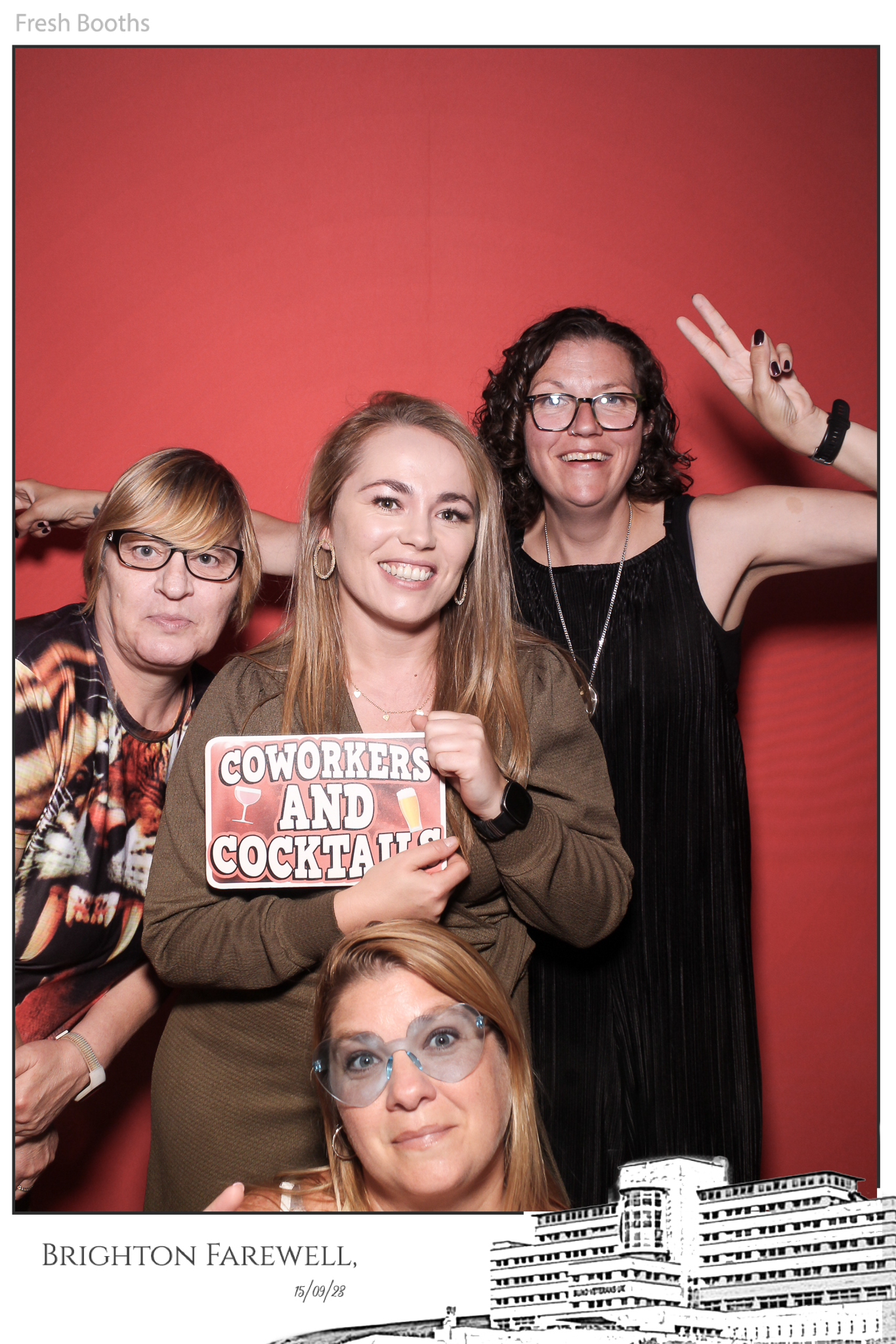 Farewell Brighton - Selfie Mirror | View more photos from the event at gallery.freshbooths.com/u/FreshBooths/Farewell-Brighton-Selfie-Mirror