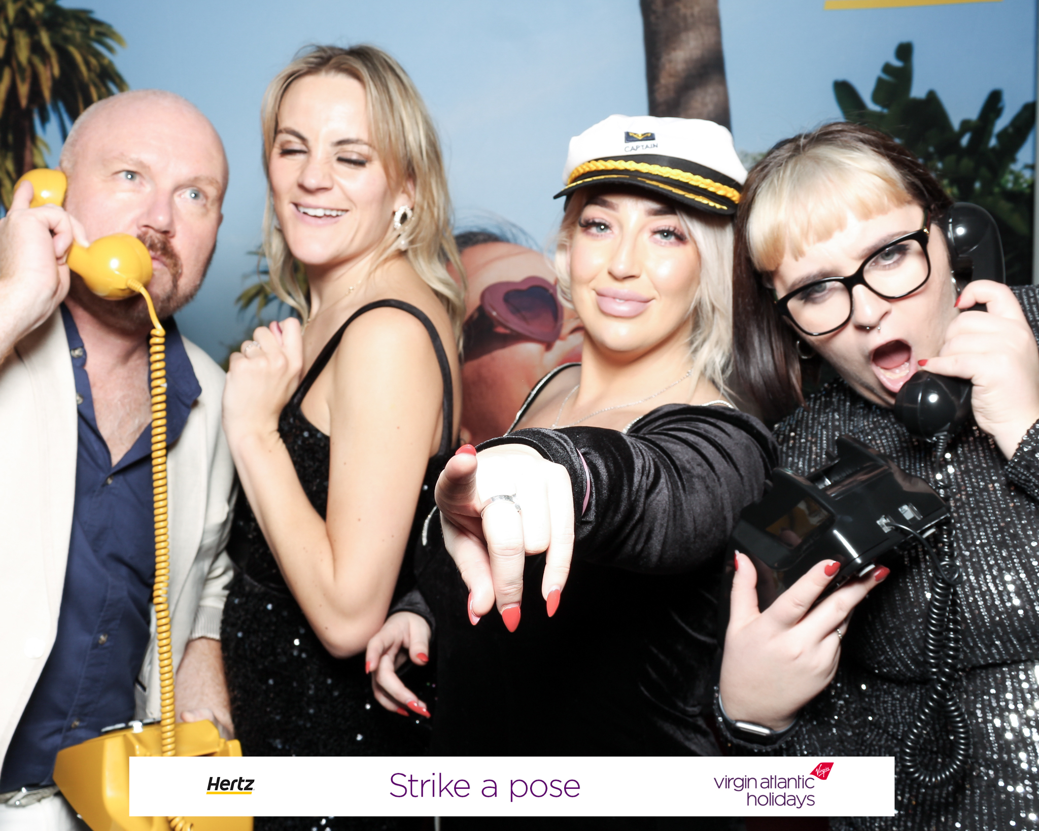 Hertz/Virgin Xmas | View more photos from the event at gallery.freshbooths.com/u/FreshBooths/HertzVirgin-Xmas