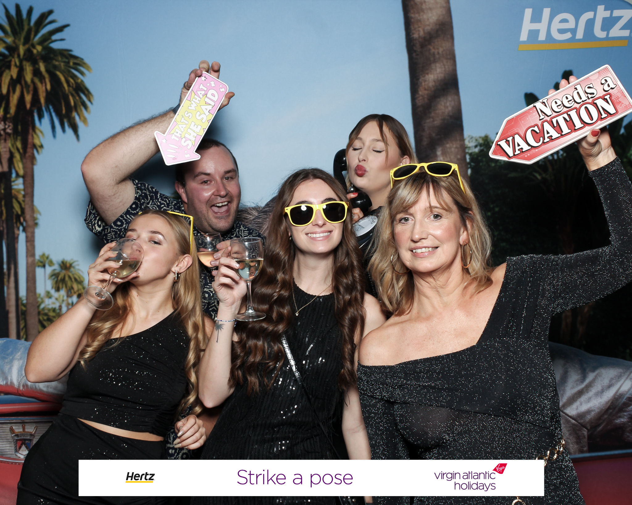 Hertz/Virgin Xmas | View more photos from the event at gallery.freshbooths.com/u/FreshBooths/HertzVirgin-Xmas