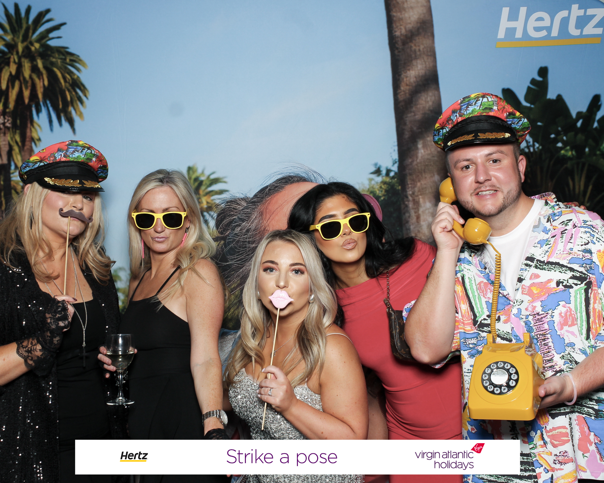Hertz/Virgin Xmas | View more photos from the event at gallery.freshbooths.com/u/FreshBooths/HertzVirgin-Xmas