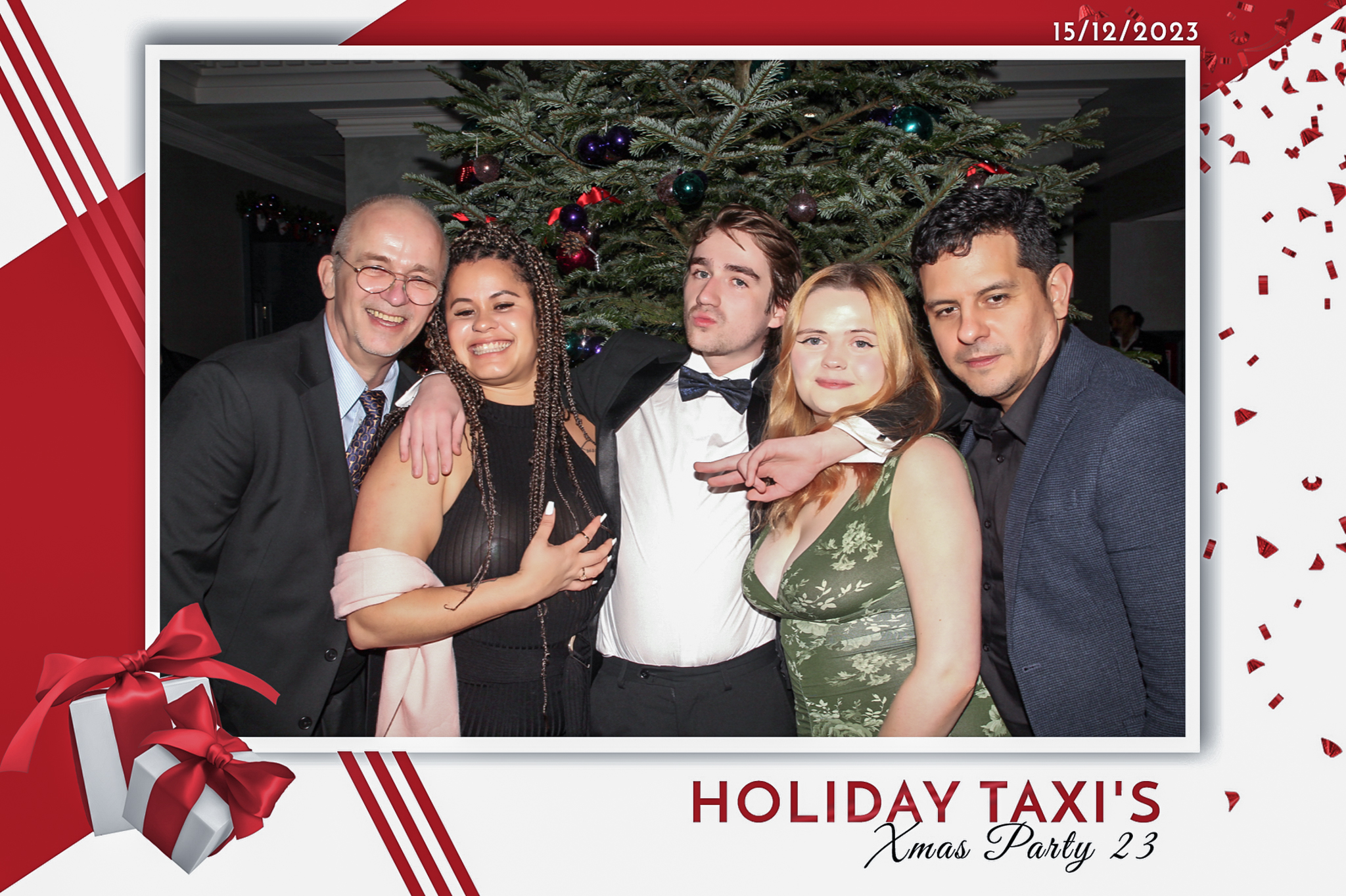 Holiday Taxi's Christmas Party 2023 | View more photos from the event at gallery.freshbooths.com/u/FreshBooths/Holiday-Taxis-Christmas-Party-2023
