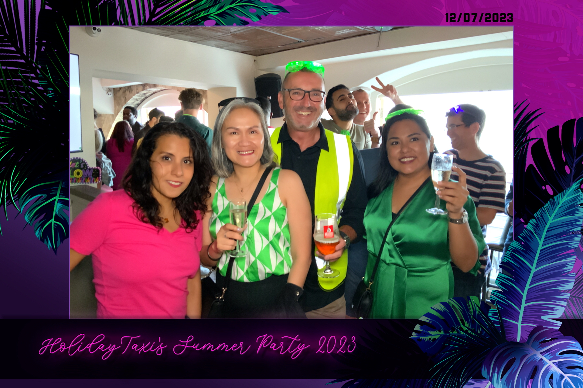 Holiday Taxi's Summer Party - Roaming Photos | View more photos from the event at gallery.freshbooths.com/u/FreshBooths/Holiday-Taxis-Summer-Party-Roaming-Photos