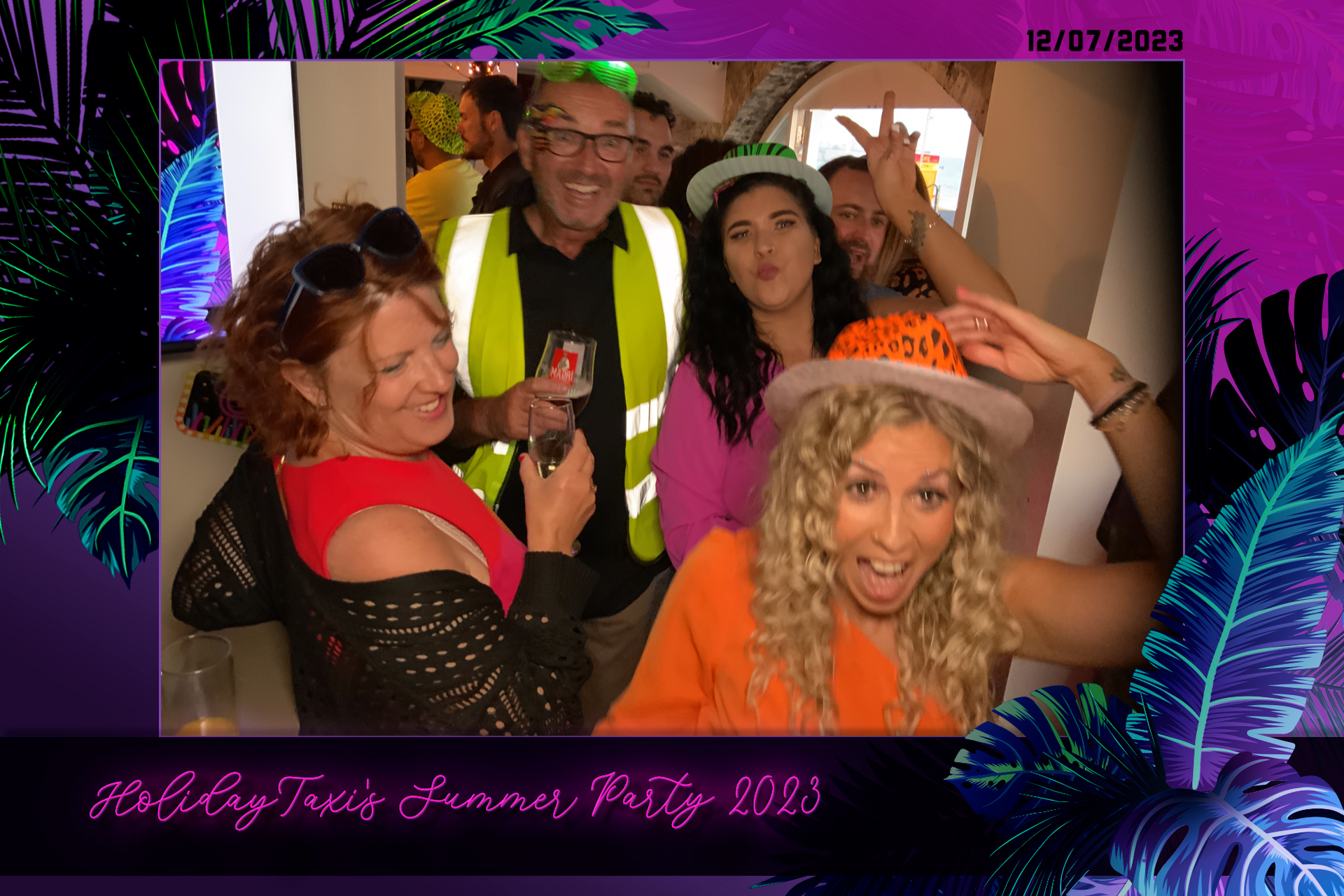 Holiday Taxi's Summer Party - Roaming Photos | View more photos from the event at gallery.freshbooths.com/u/FreshBooths/Holiday-Taxis-Summer-Party-Roaming-Photos