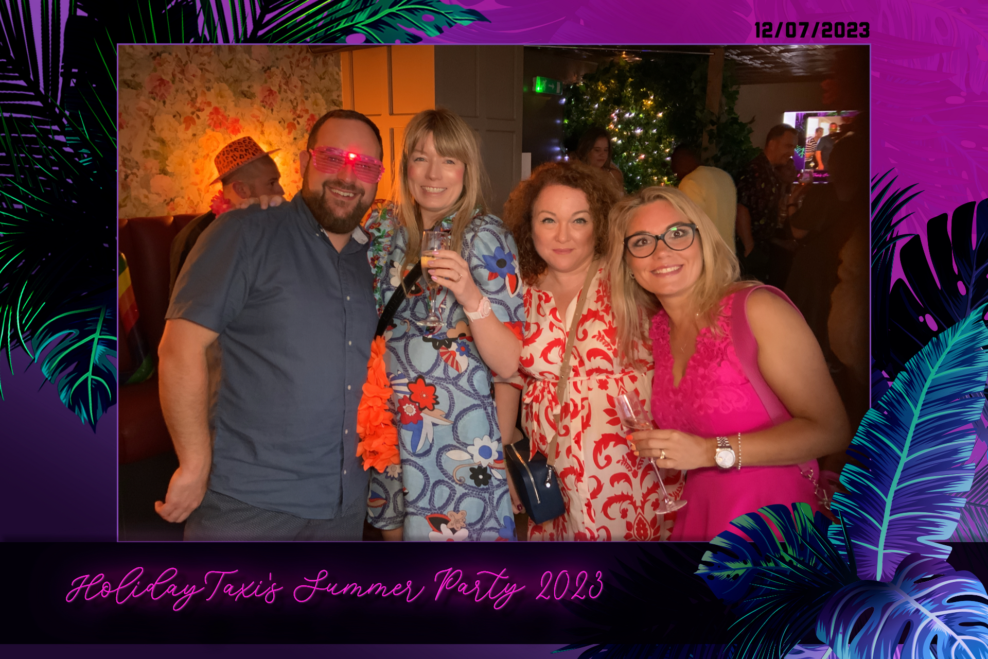 Holiday Taxi's Summer Party - Roaming Photos | View more photos from the event at gallery.freshbooths.com/u/FreshBooths/Holiday-Taxis-Summer-Party-Roaming-Photos