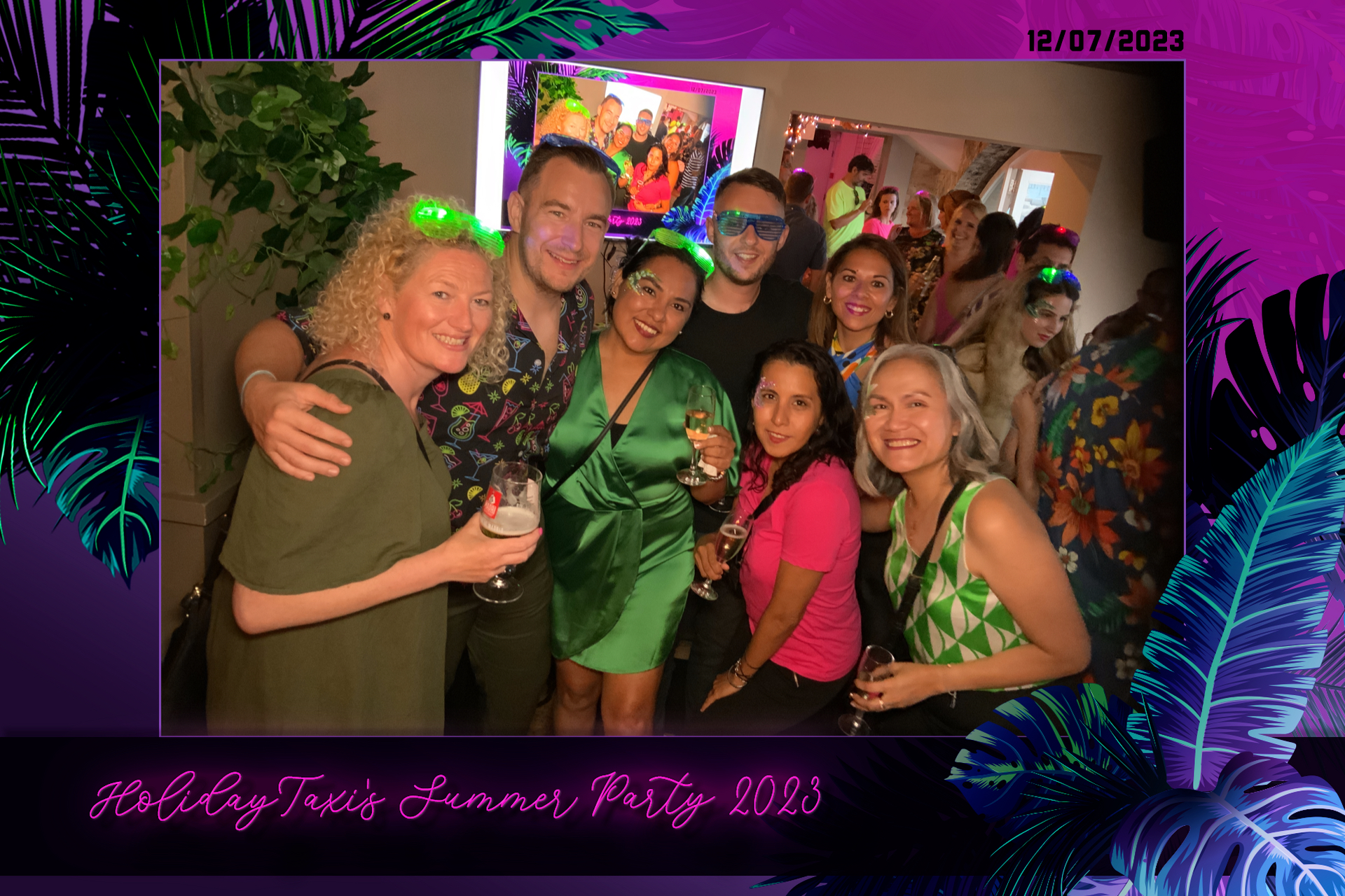 Holiday Taxi's Summer Party - Roaming Photos | View more photos from the event at gallery.freshbooths.com/u/FreshBooths/Holiday-Taxis-Summer-Party-Roaming-Photos