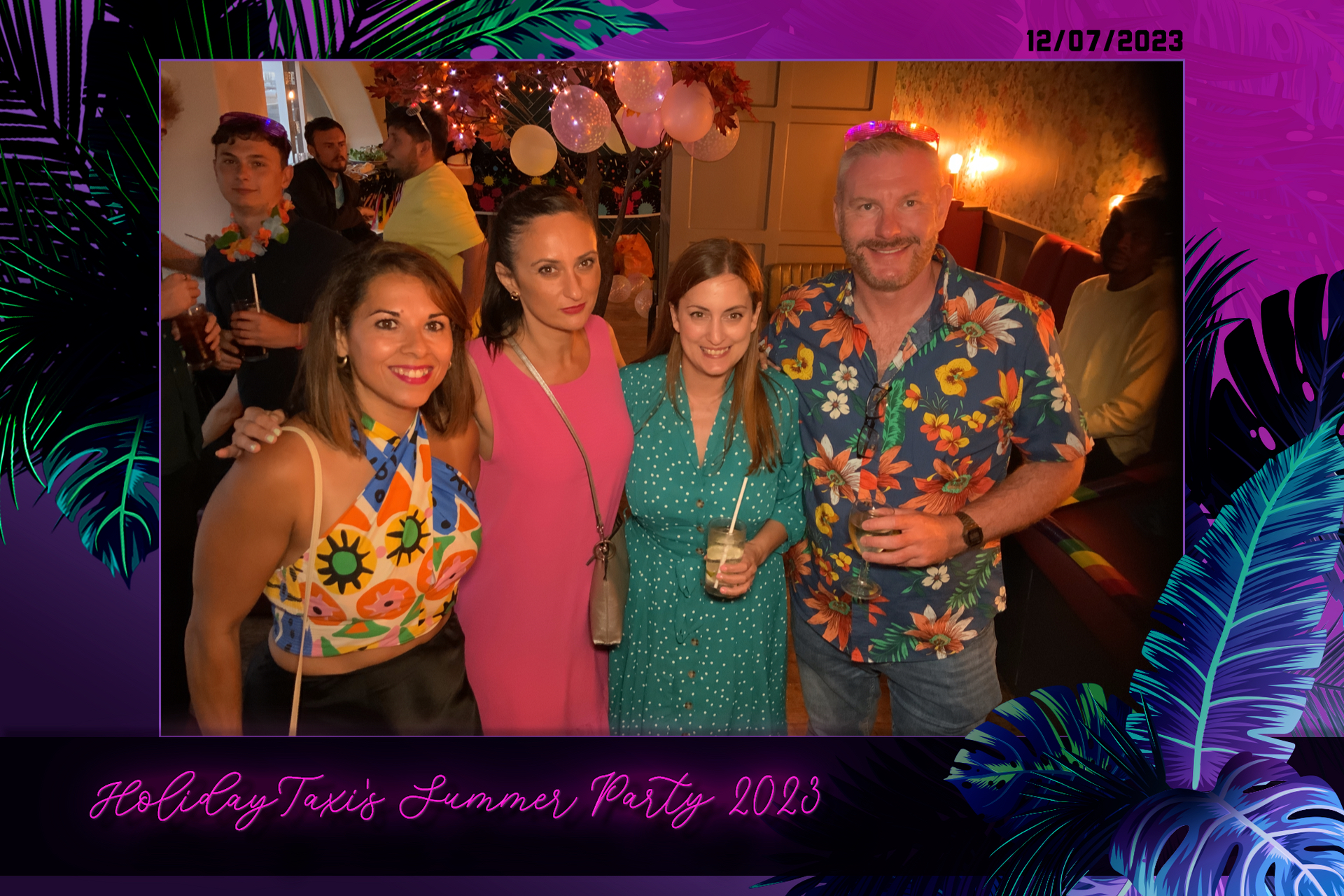 Holiday Taxi's Summer Party - Roaming Photos | View more photos from the event at gallery.freshbooths.com/u/FreshBooths/Holiday-Taxis-Summer-Party-Roaming-Photos
