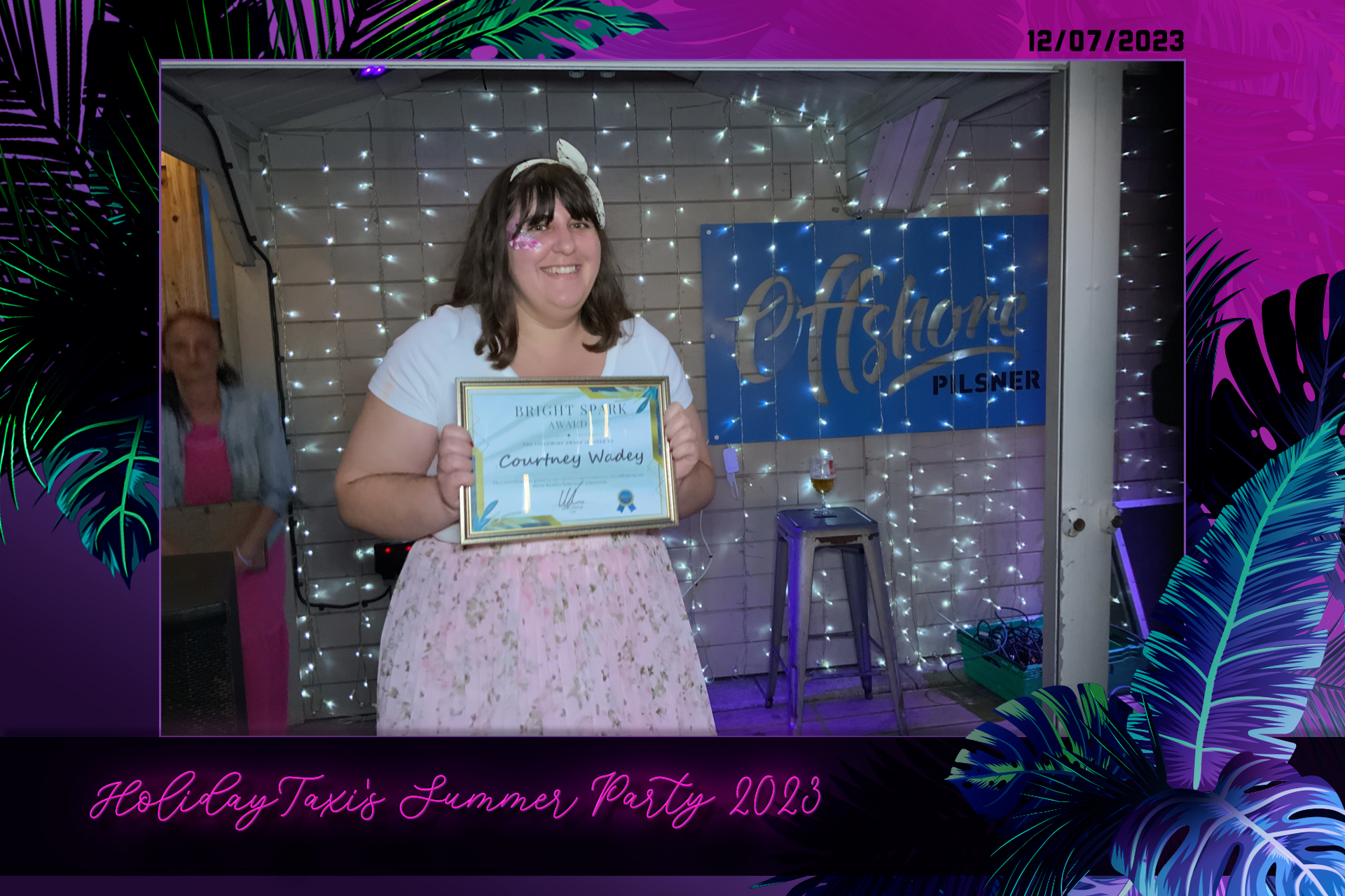 Holiday Taxi's Summer Party - Roaming Photos | View more photos from the event at gallery.freshbooths.com/u/FreshBooths/Holiday-Taxis-Summer-Party-Roaming-Photos
