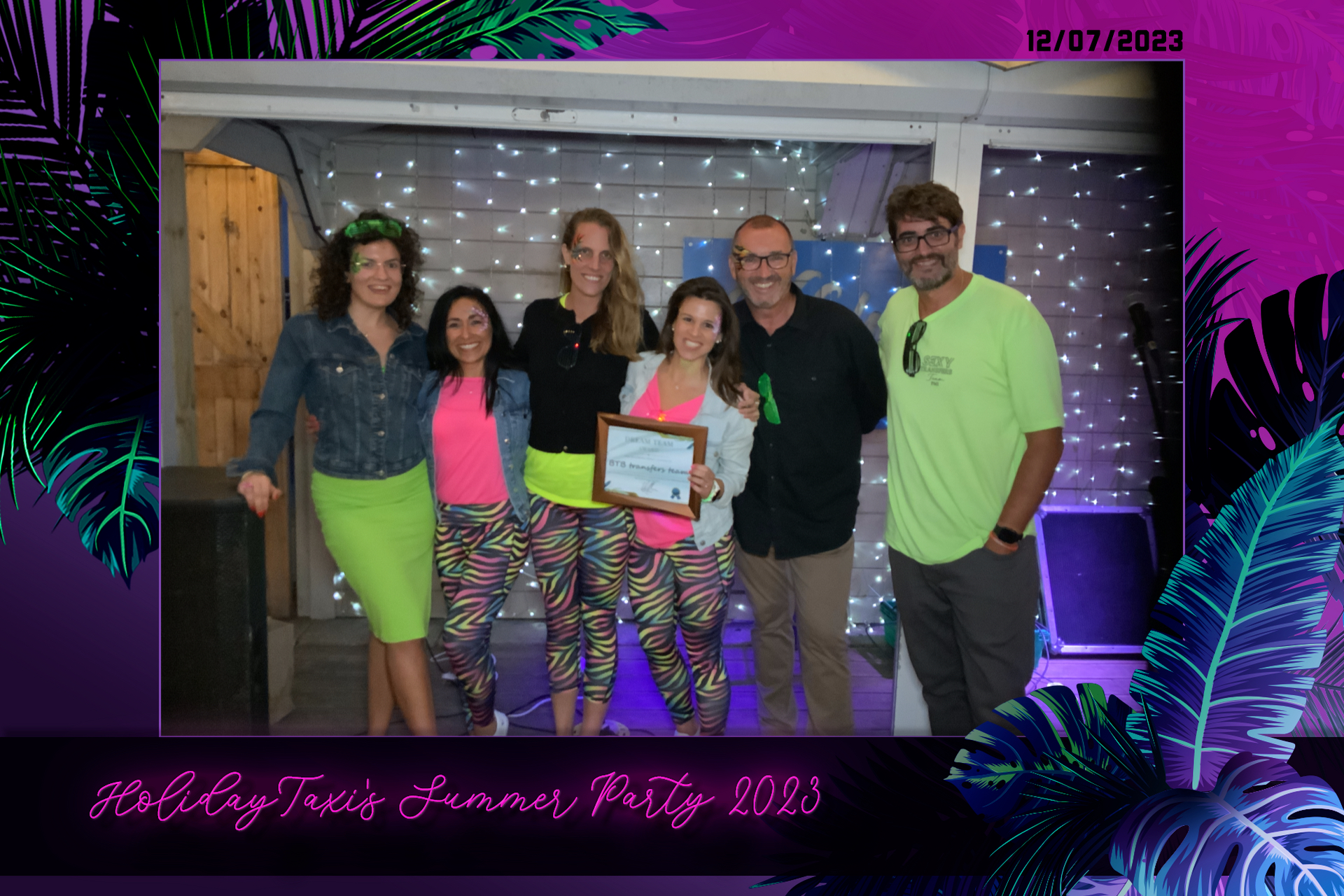 Holiday Taxi's Summer Party - Roaming Photos | View more photos from the event at gallery.freshbooths.com/u/FreshBooths/Holiday-Taxis-Summer-Party-Roaming-Photos