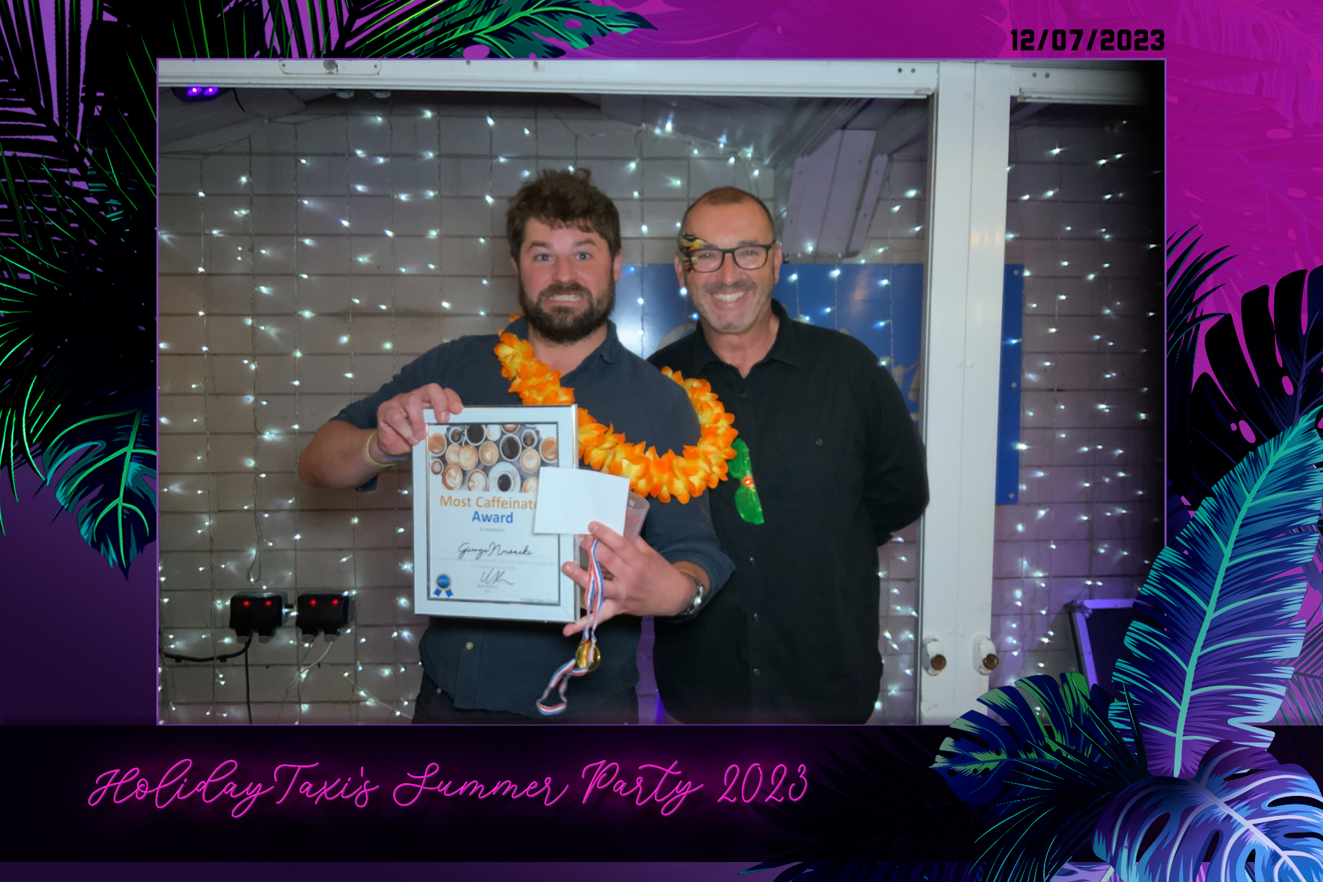 Holiday Taxi's Summer Party - Roaming Photos | View more photos from the event at gallery.freshbooths.com/u/FreshBooths/Holiday-Taxis-Summer-Party-Roaming-Photos