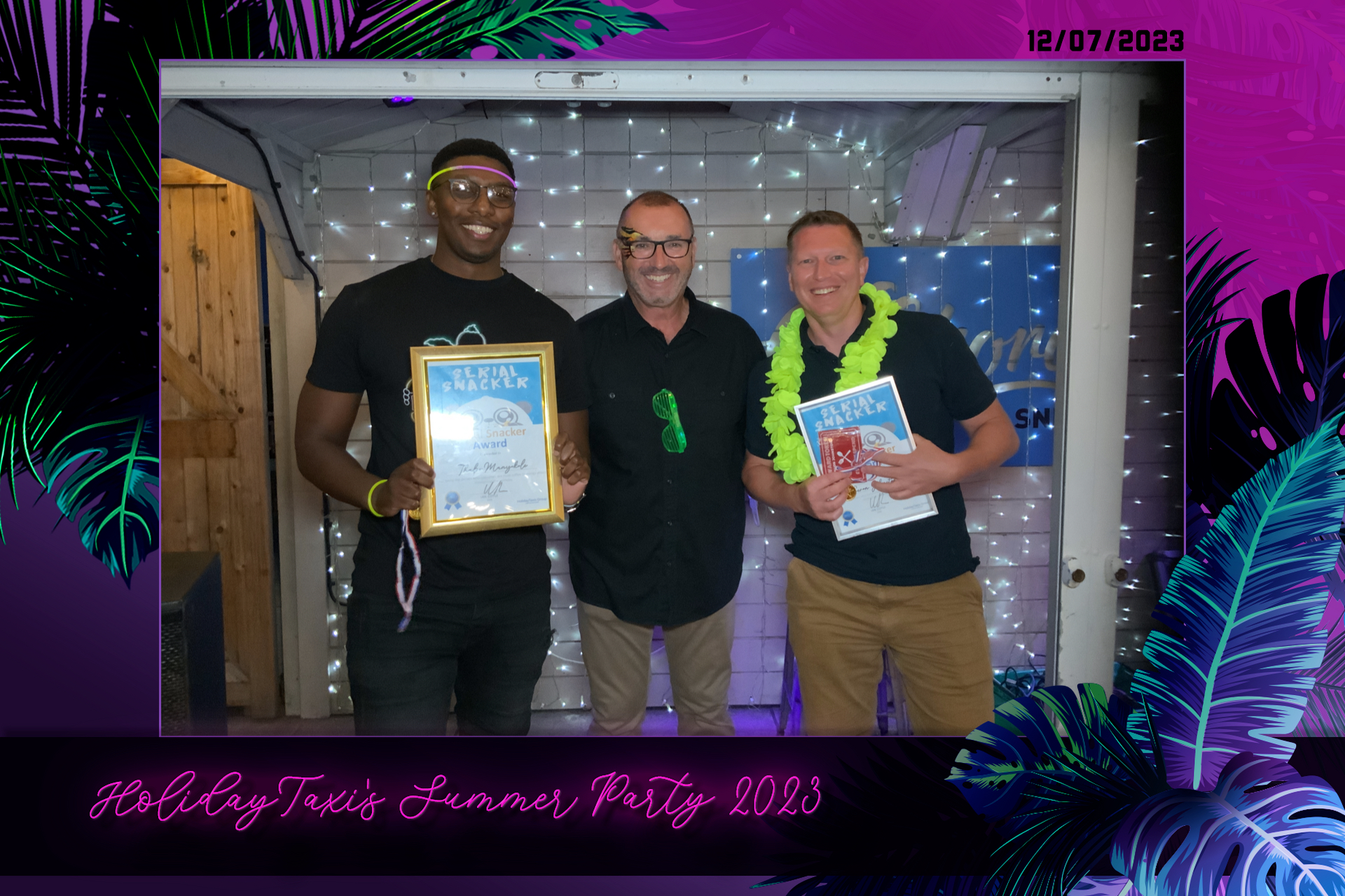 Holiday Taxi's Summer Party - Roaming Photos | View more photos from the event at gallery.freshbooths.com/u/FreshBooths/Holiday-Taxis-Summer-Party-Roaming-Photos