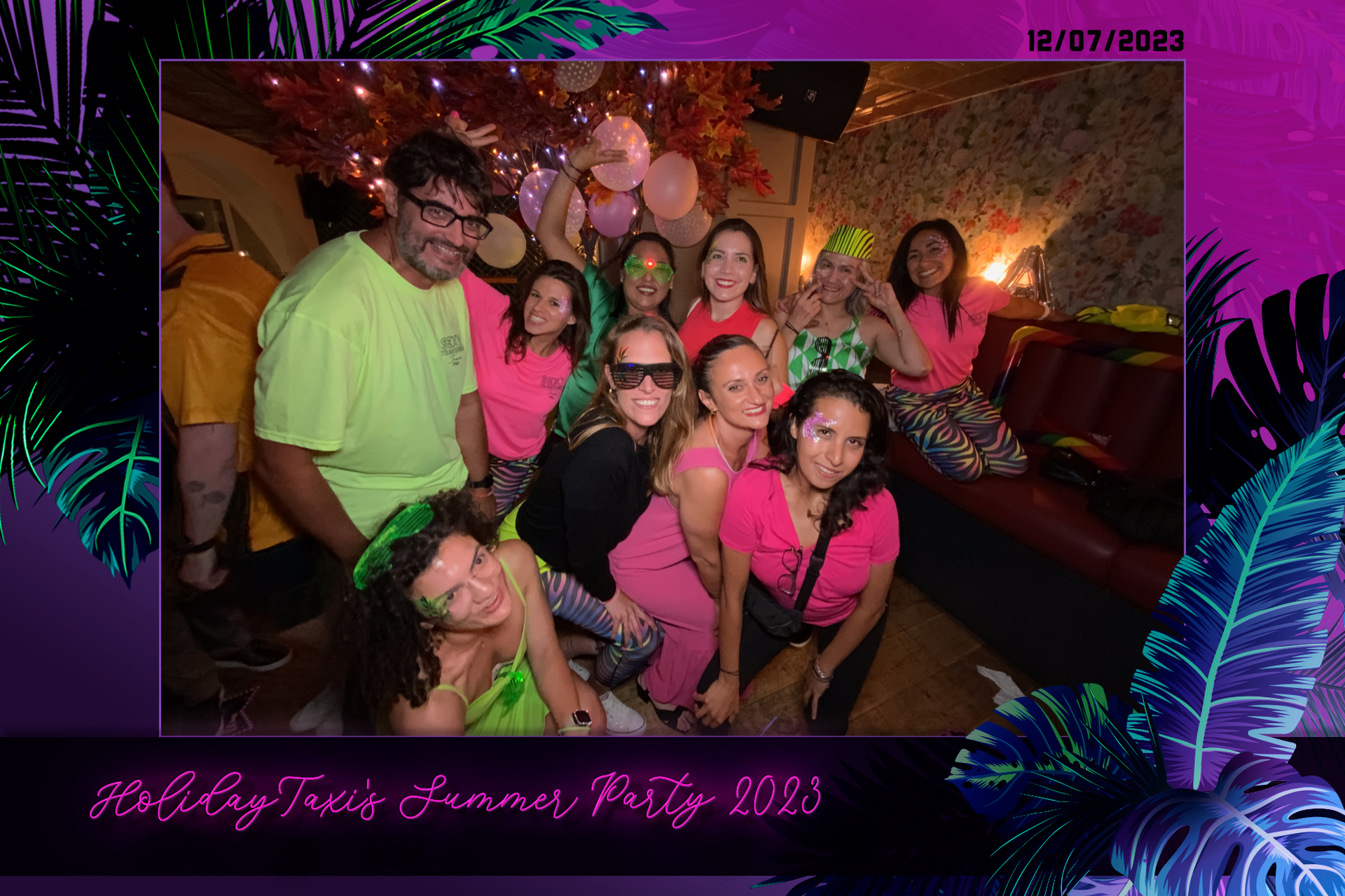 Holiday Taxi's Summer Party - Roaming Photos | View more photos from the event at gallery.freshbooths.com/u/FreshBooths/Holiday-Taxis-Summer-Party-Roaming-Photos