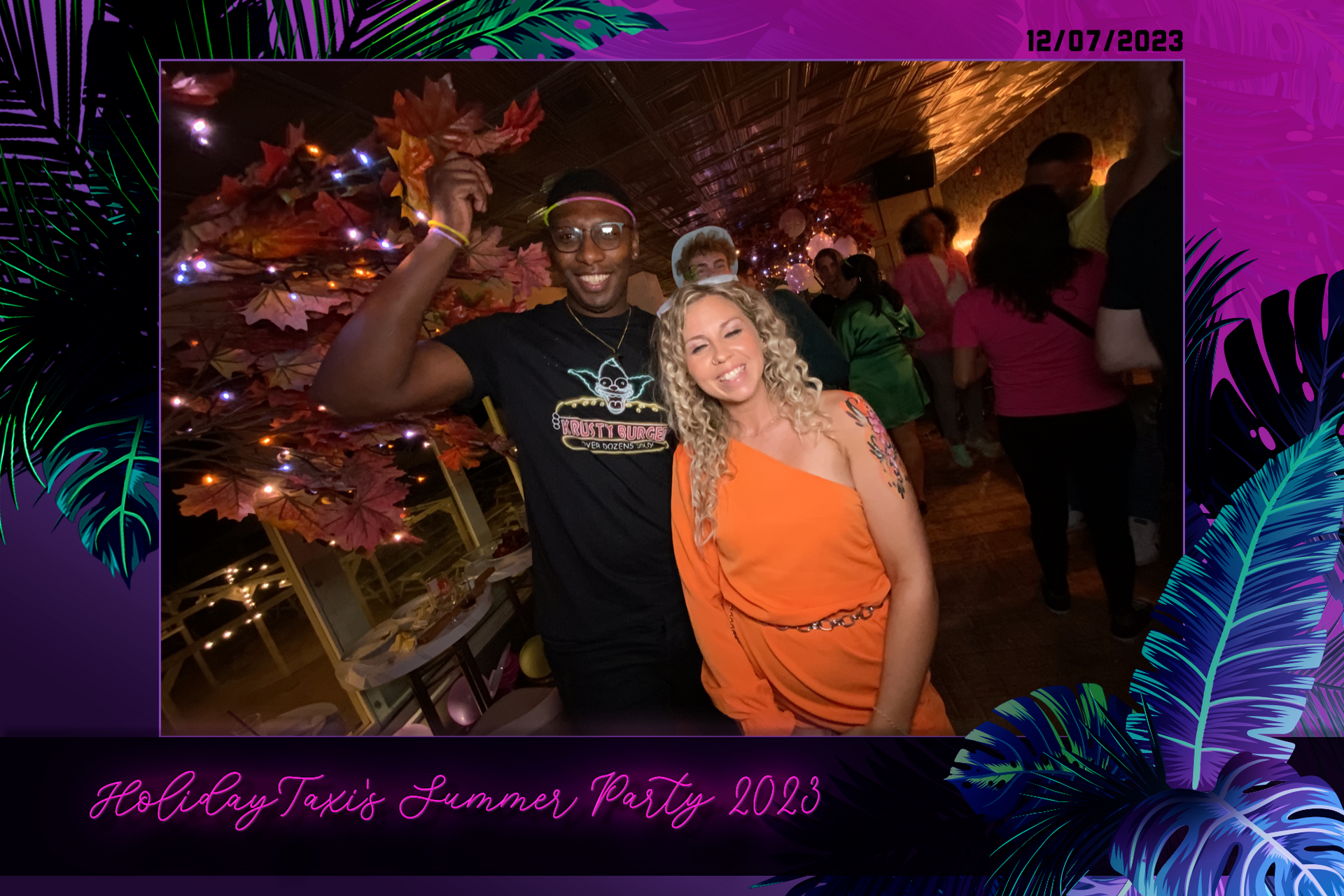 Holiday Taxi's Summer Party - Roaming Photos | View more photos from the event at gallery.freshbooths.com/u/FreshBooths/Holiday-Taxis-Summer-Party-Roaming-Photos