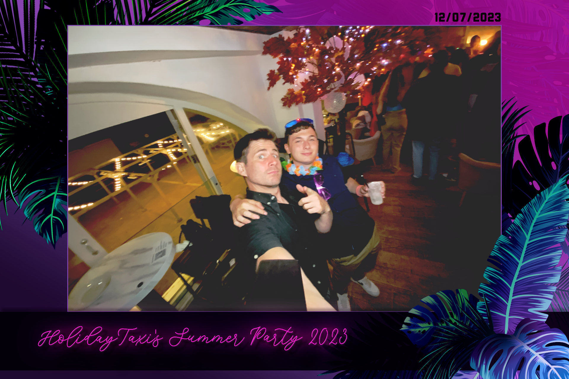 Holiday Taxi's Summer Party - Roaming Photos | View more photos from the event at gallery.freshbooths.com/u/FreshBooths/Holiday-Taxis-Summer-Party-Roaming-Photos