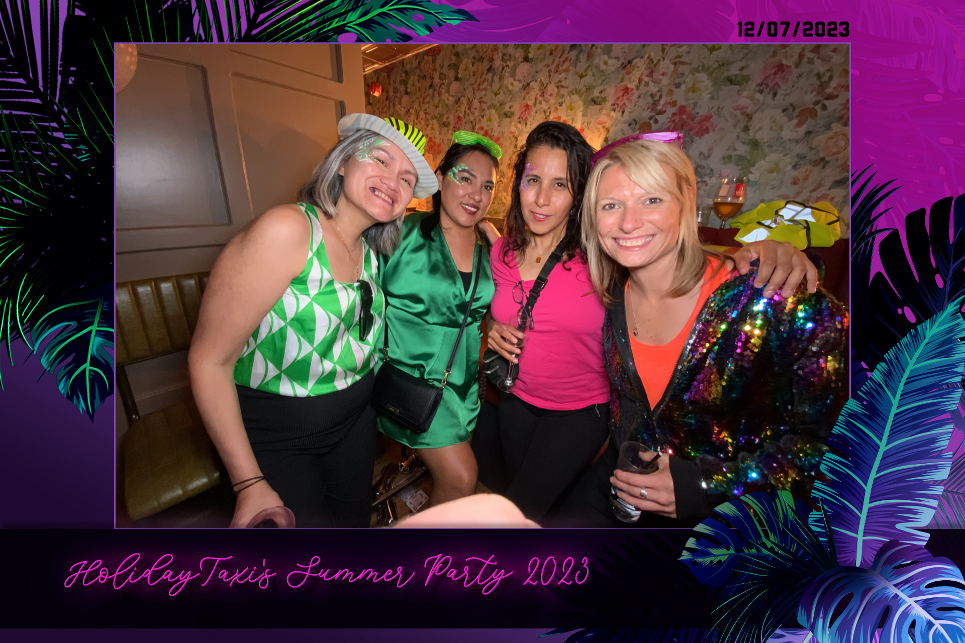 Holiday Taxi's Summer Party - Roaming Photos | View more photos from the event at gallery.freshbooths.com/u/FreshBooths/Holiday-Taxis-Summer-Party-Roaming-Photos