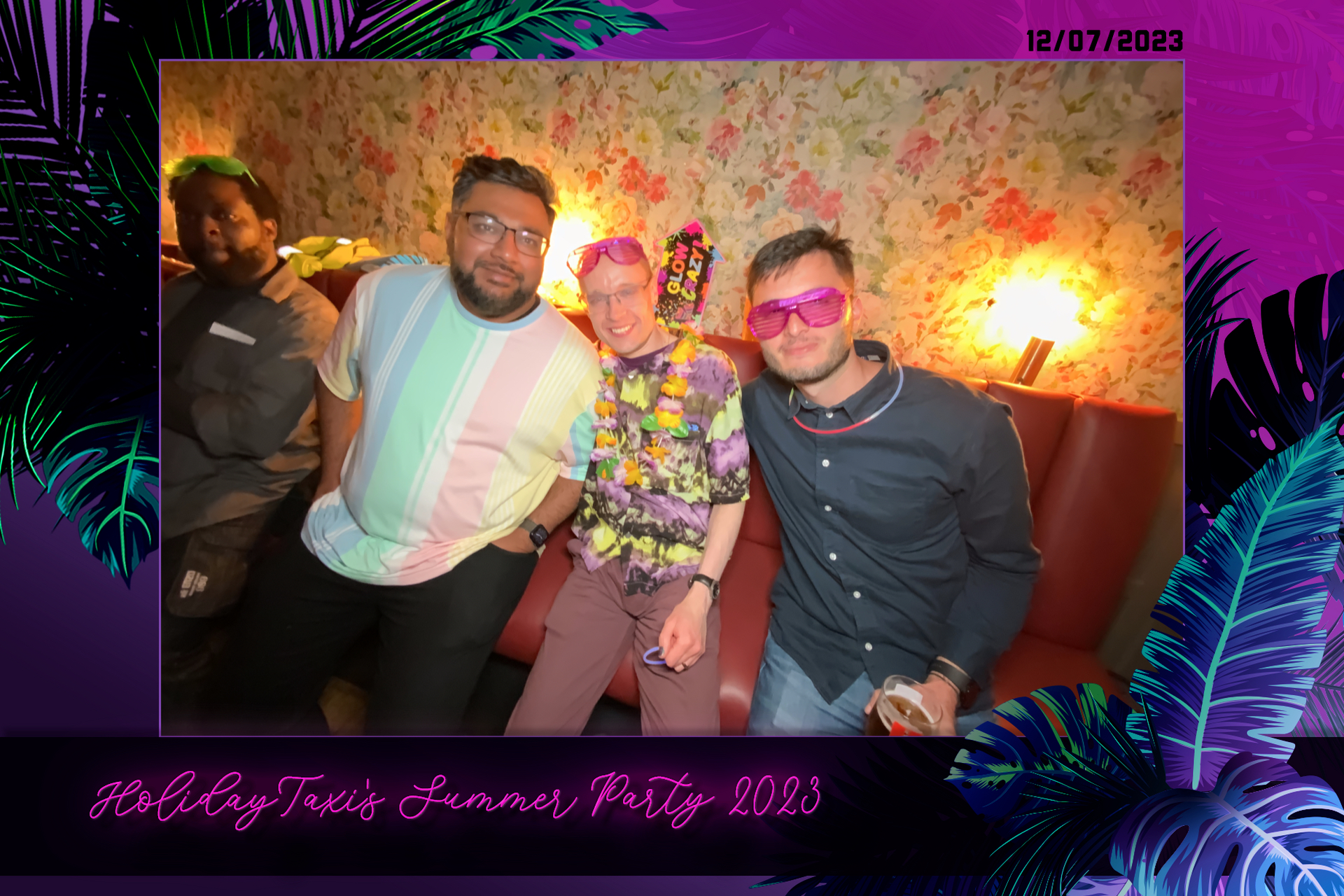 Holiday Taxi's Summer Party - Roaming Photos | View more photos from the event at gallery.freshbooths.com/u/FreshBooths/Holiday-Taxis-Summer-Party-Roaming-Photos