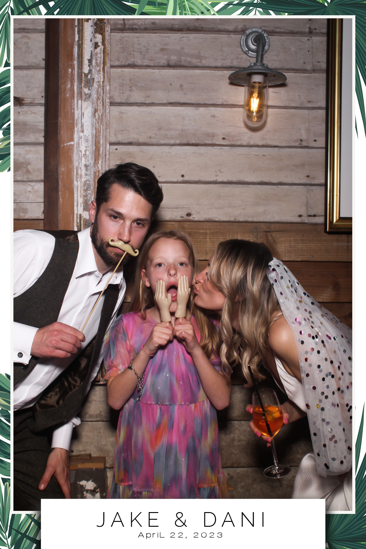 Jake & Dani - Selfie Mirror | View more photos from the event at gallery.freshbooths.com/u/FreshBooths/Jake-Dani-Selfie-Mirror