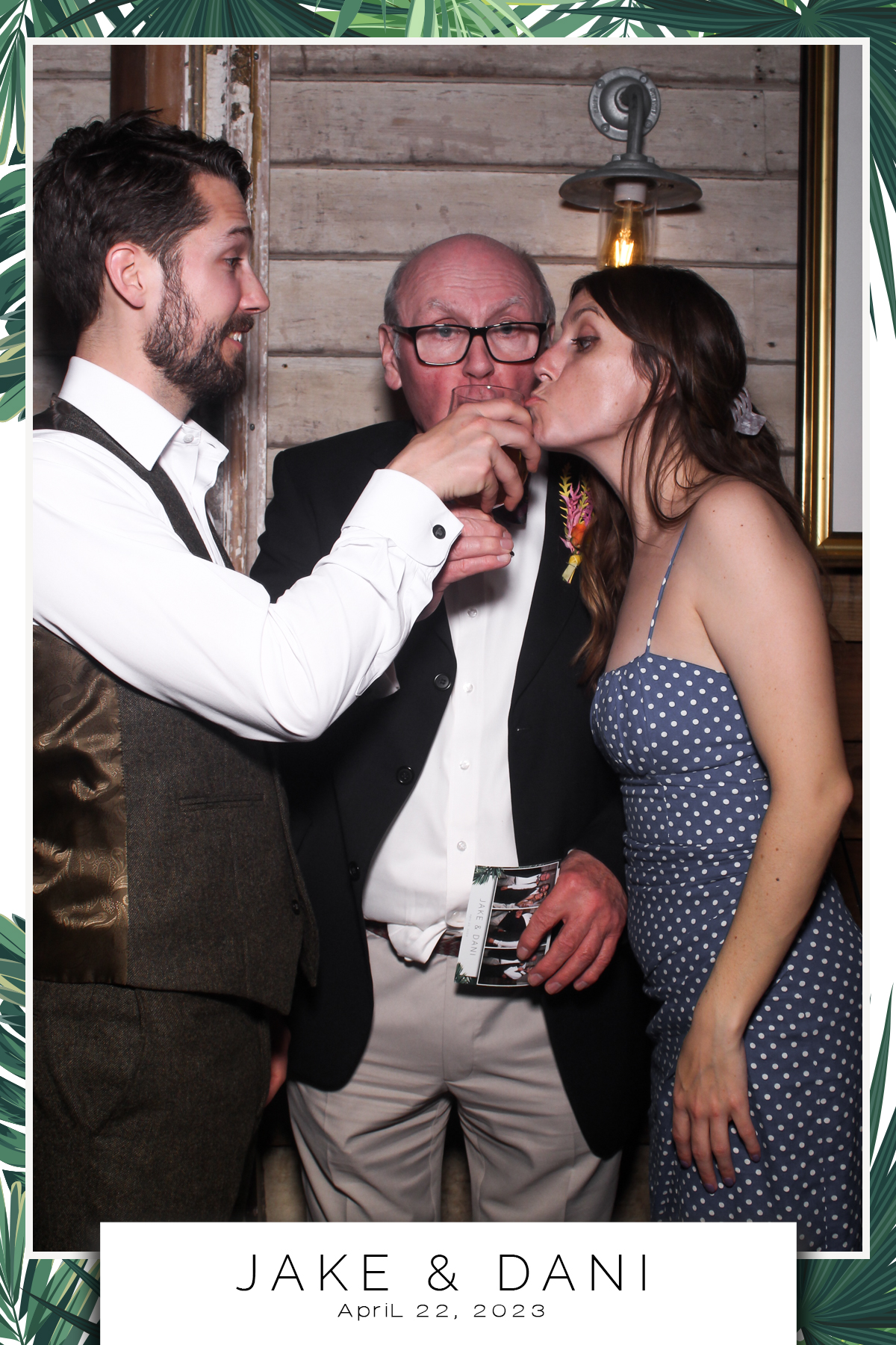 Jake & Dani - Selfie Mirror | View more photos from the event at gallery.freshbooths.com/u/FreshBooths/Jake-Dani-Selfie-Mirror
