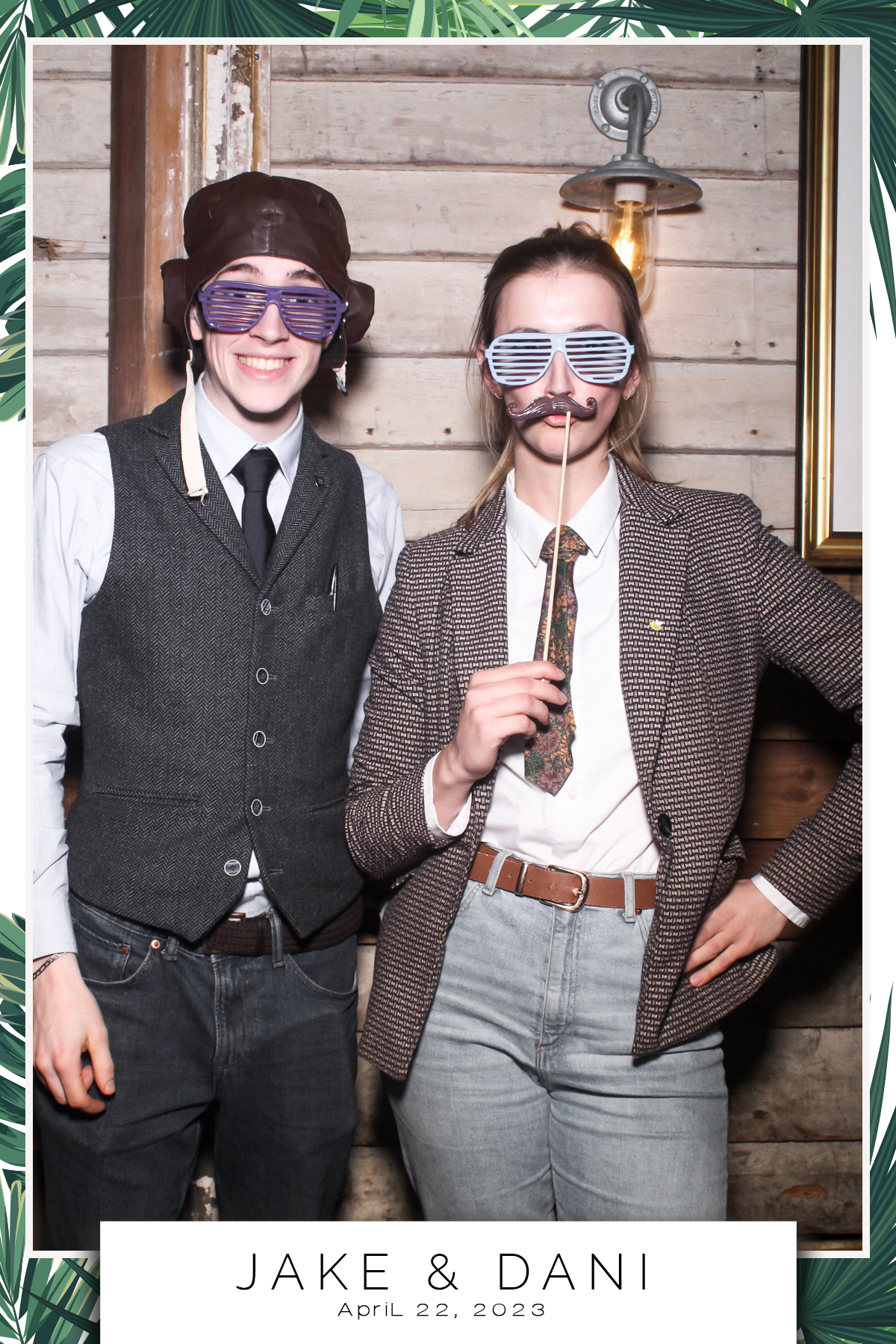 Jake & Dani - Selfie Mirror | View more photos from the event at gallery.freshbooths.com/u/FreshBooths/Jake-Dani-Selfie-Mirror