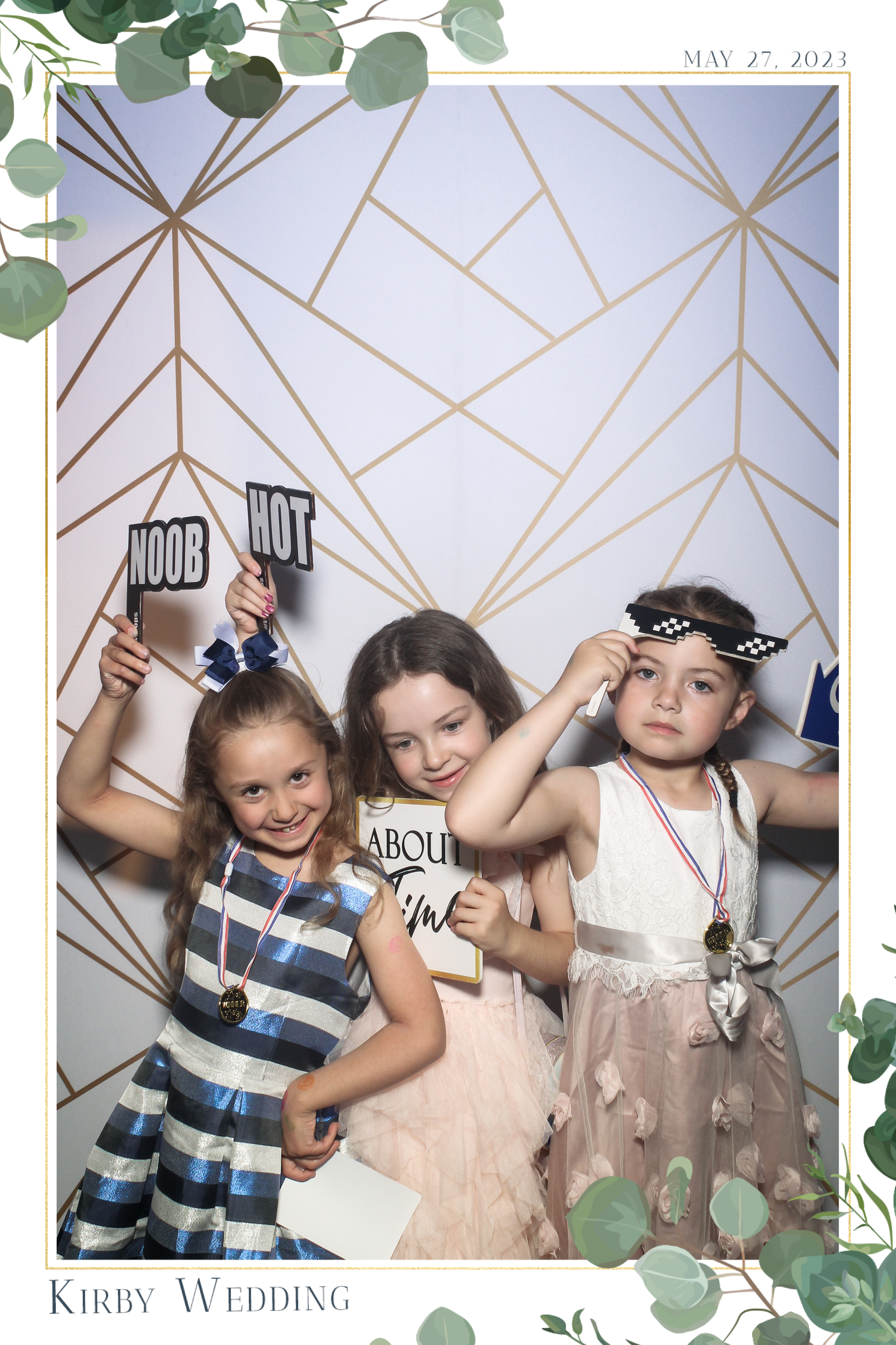 Kirby Wedding - Selfie Mirror | View more photos from the event at gallery.freshbooths.com/u/FreshBooths/Kirby-Wedding-Selfie-Mirror