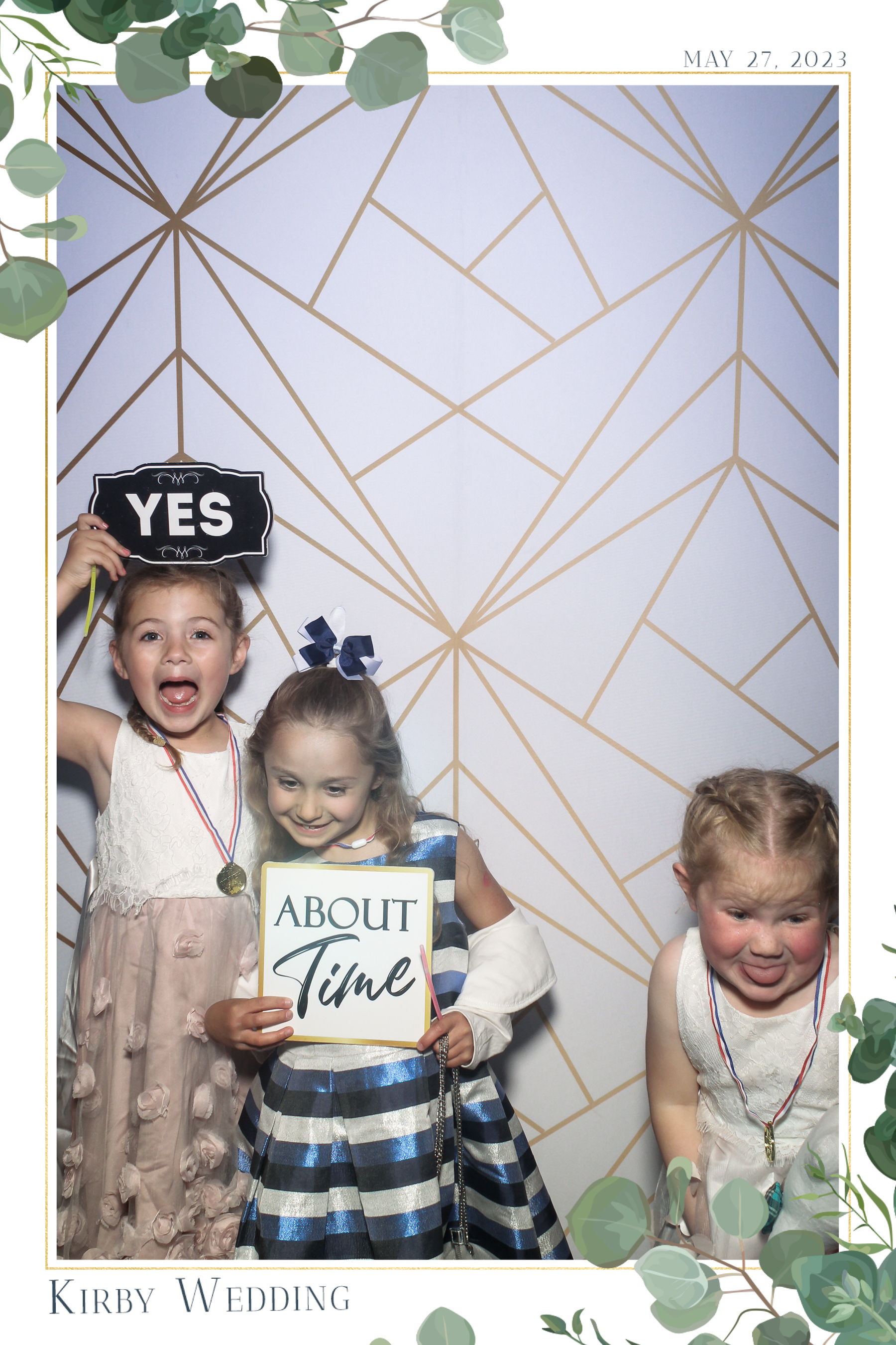 Kirby Wedding - Selfie Mirror | View more photos from the event at gallery.freshbooths.com/u/FreshBooths/Kirby-Wedding-Selfie-Mirror