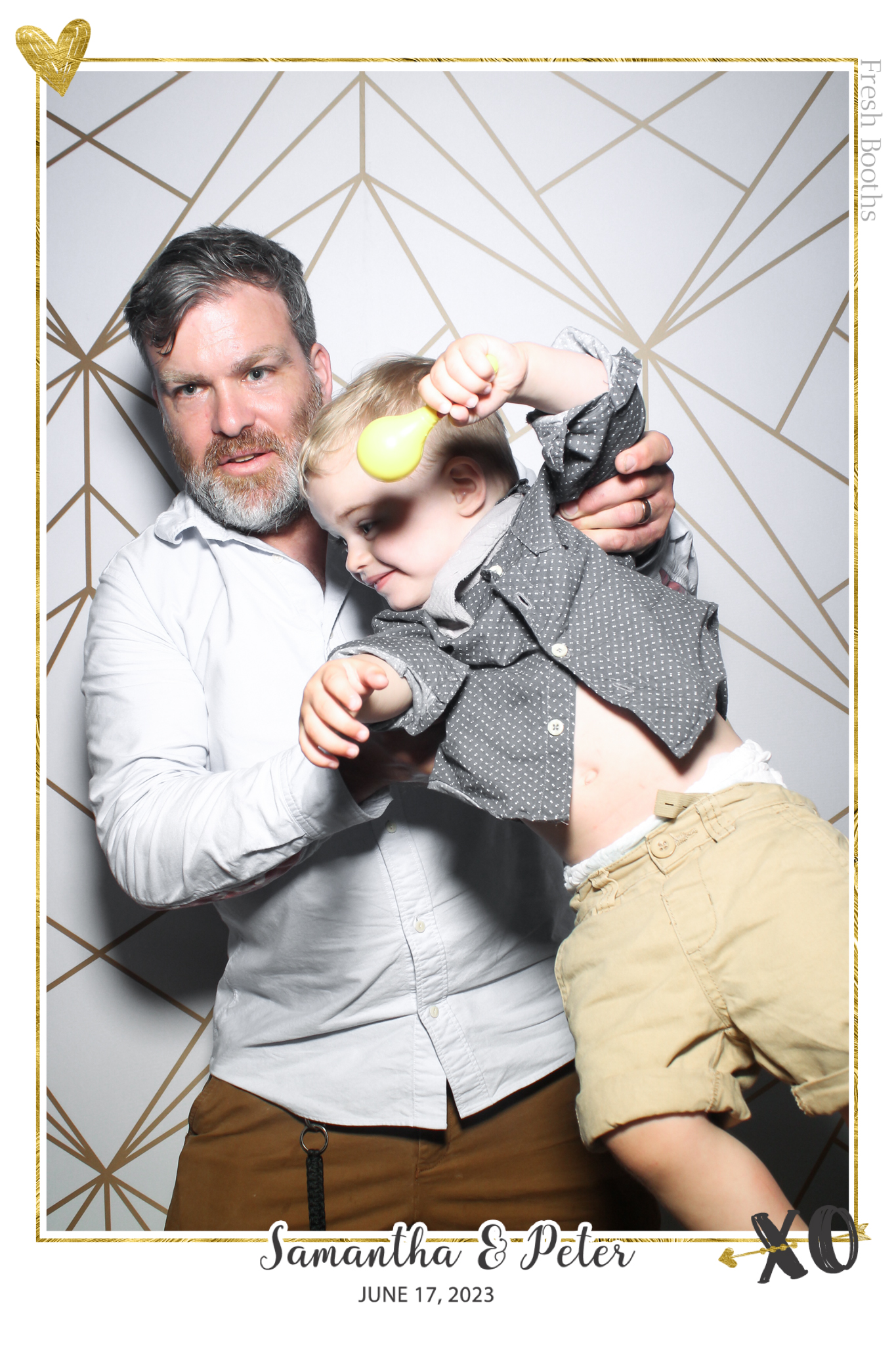 Peter & Sam - Selfie Mirror | View more photos from the event at gallery.freshbooths.com/u/FreshBooths/Peter-Sam-Selfie-Mirror