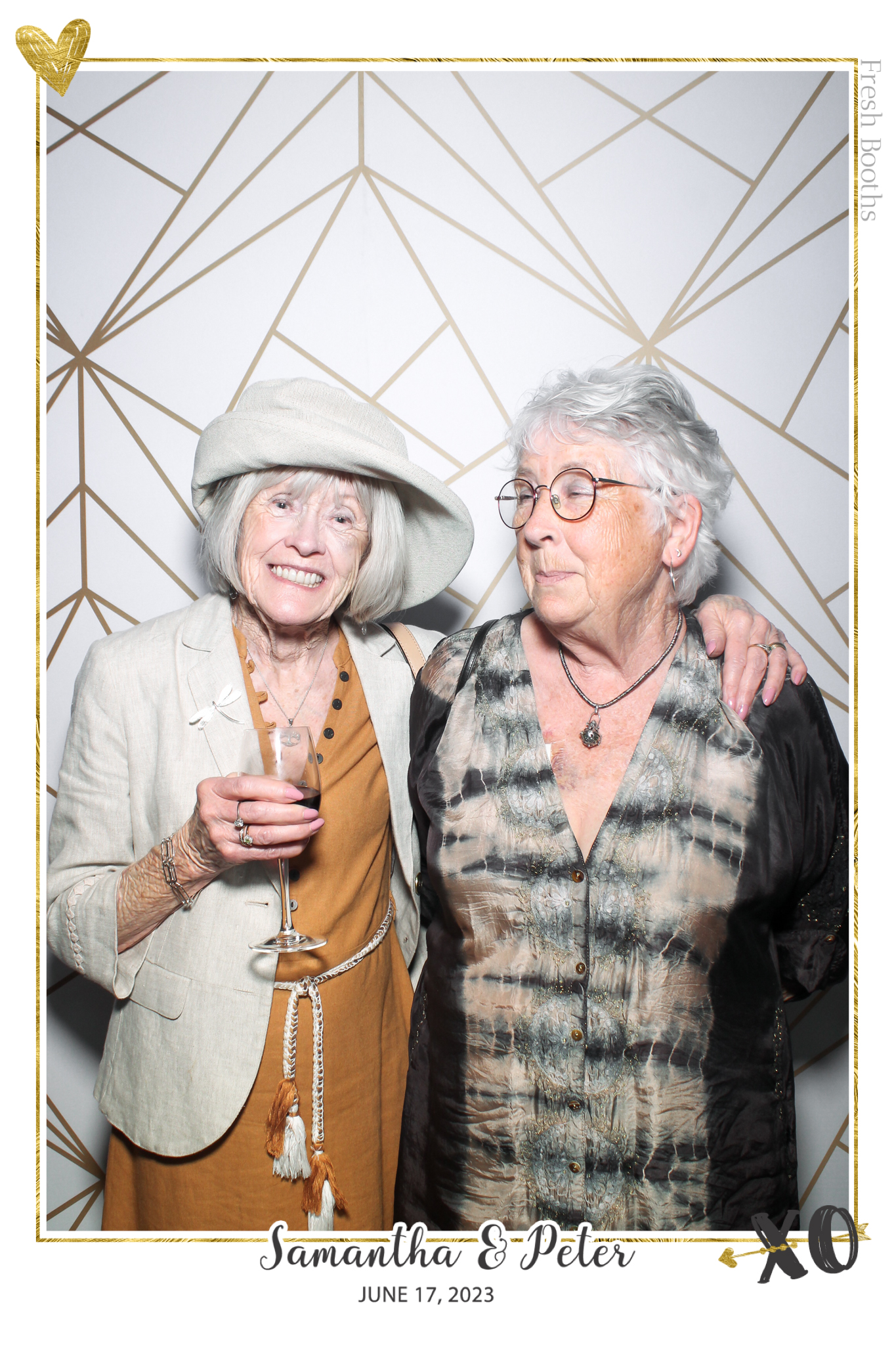 Peter & Sam - Selfie Mirror | View more photos from the event at gallery.freshbooths.com/u/FreshBooths/Peter-Sam-Selfie-Mirror