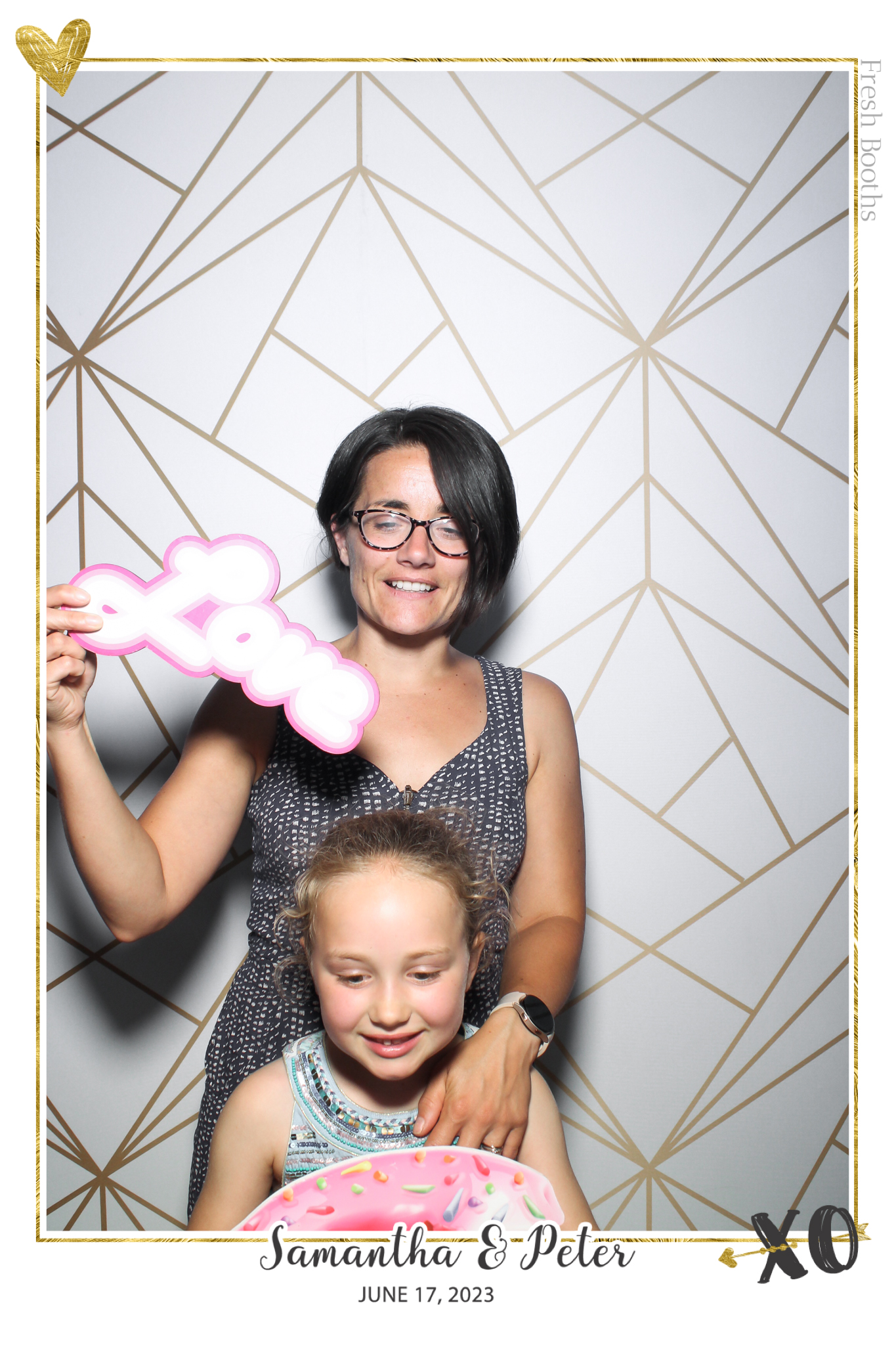Peter & Sam - Selfie Mirror | View more photos from the event at gallery.freshbooths.com/u/FreshBooths/Peter-Sam-Selfie-Mirror